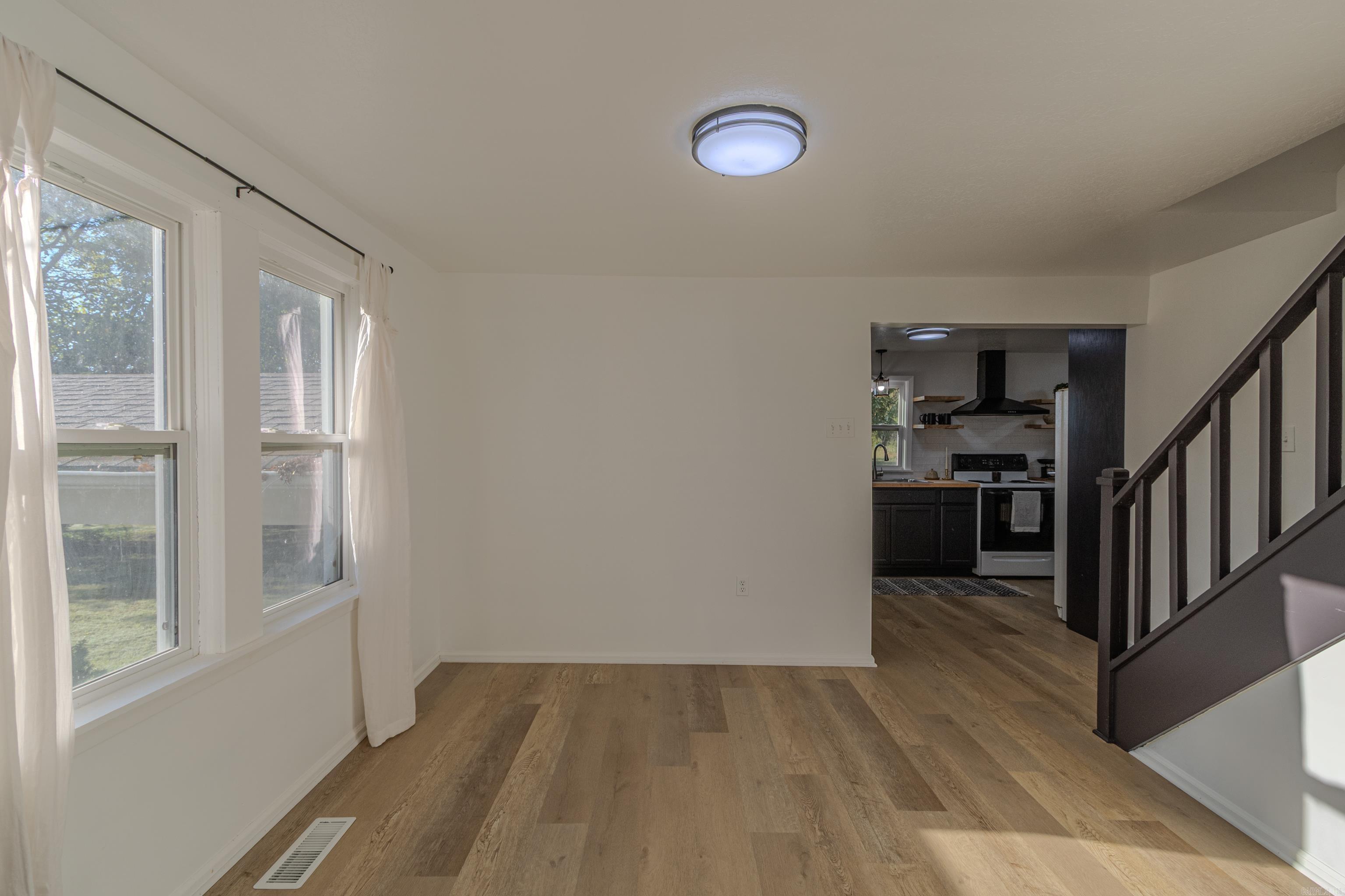 4214 W kingshighway Paragould, AR 72450