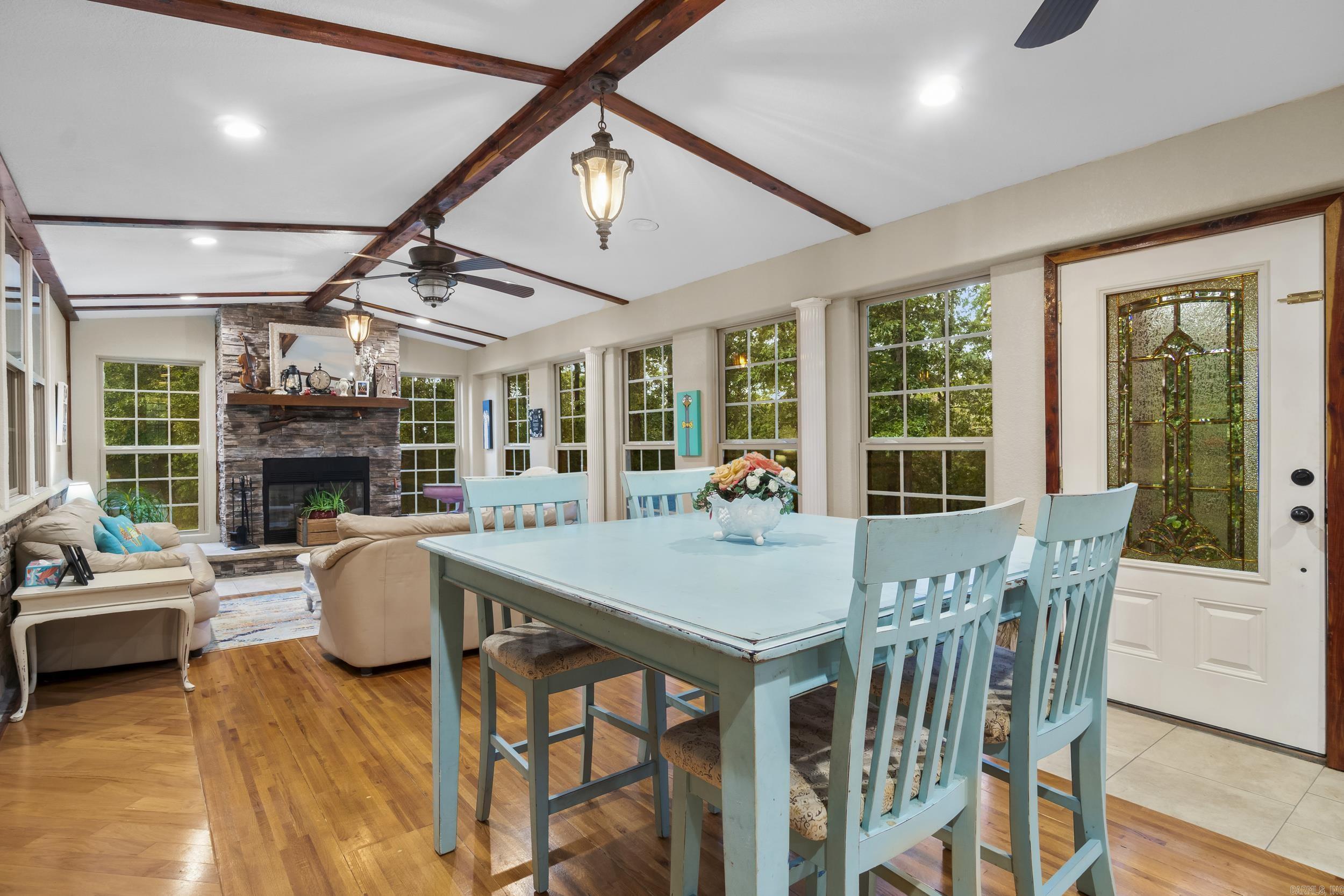 1052 Gravel Hill  Romance, AR