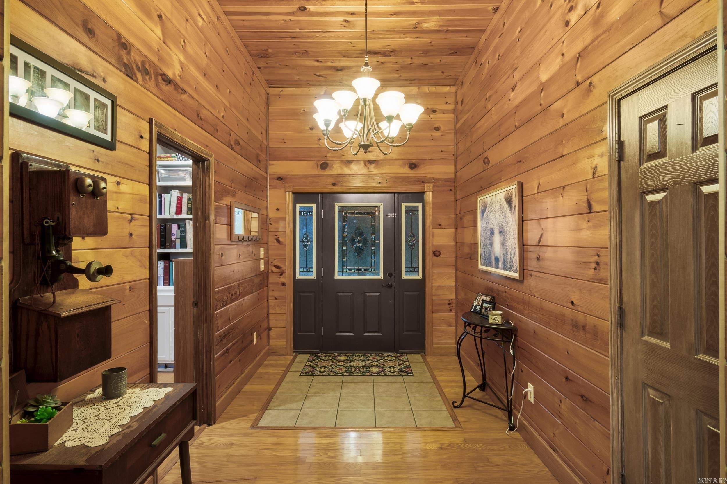 1052 Gravel Hill  Romance, AR