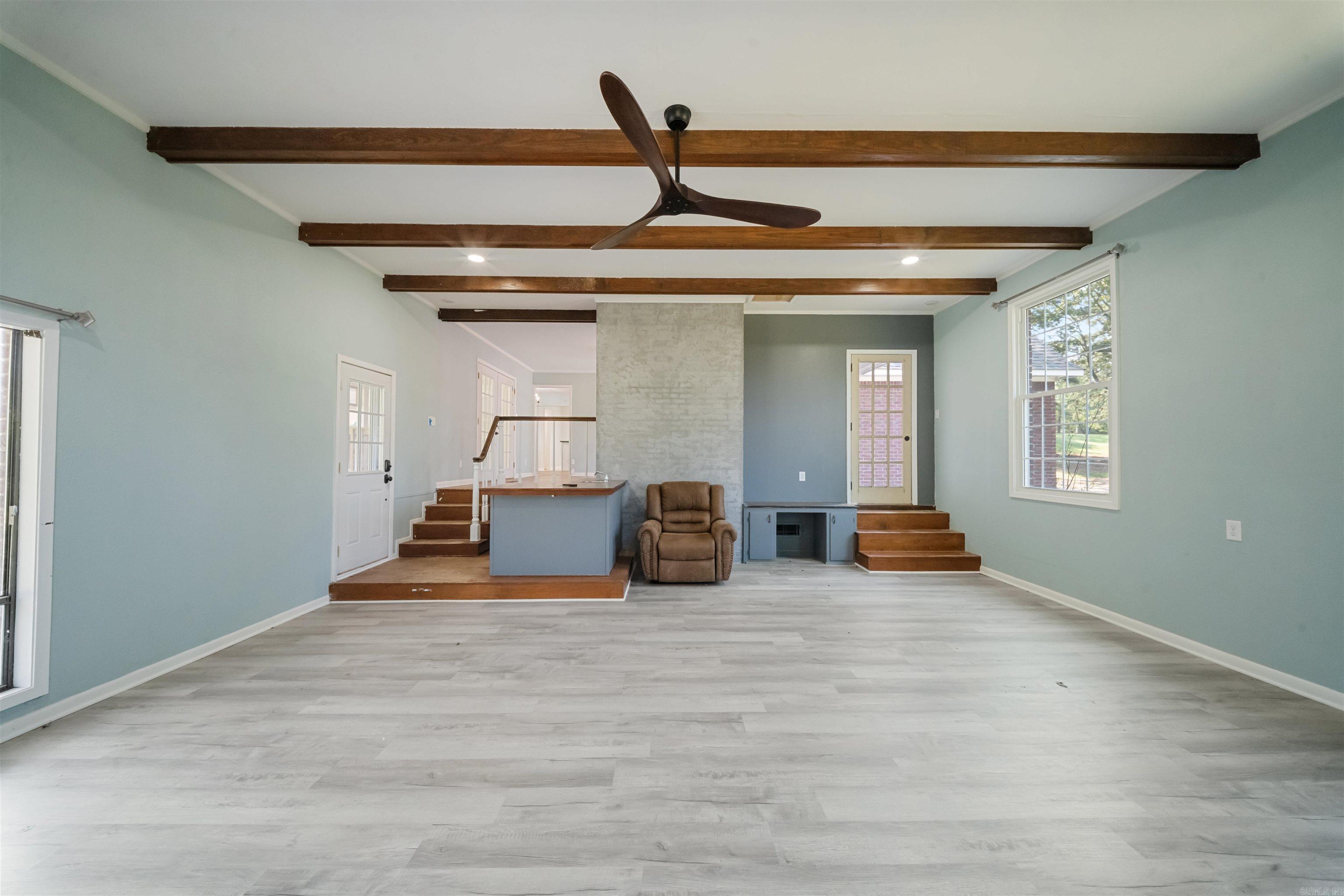 212 COUNTRY CLUB RD  Malvern, AR