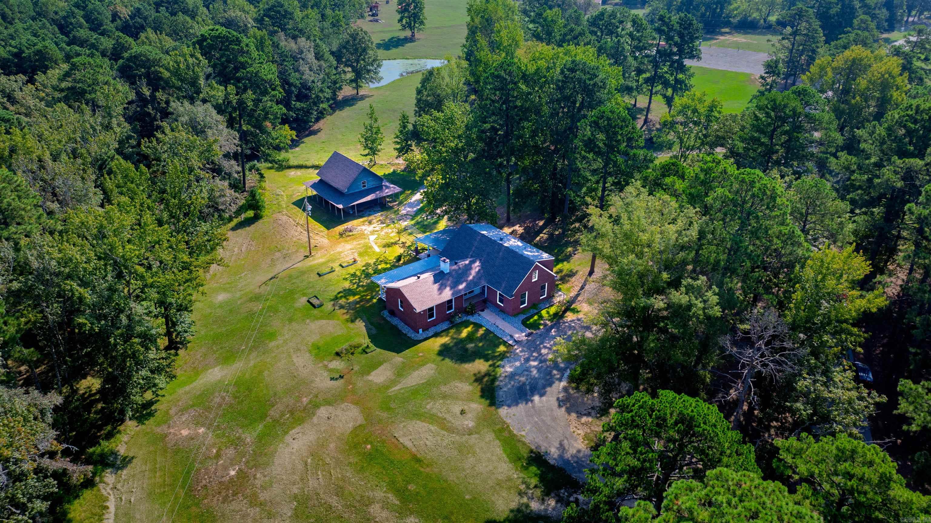 212 COUNTRY CLUB RD  Malvern, AR