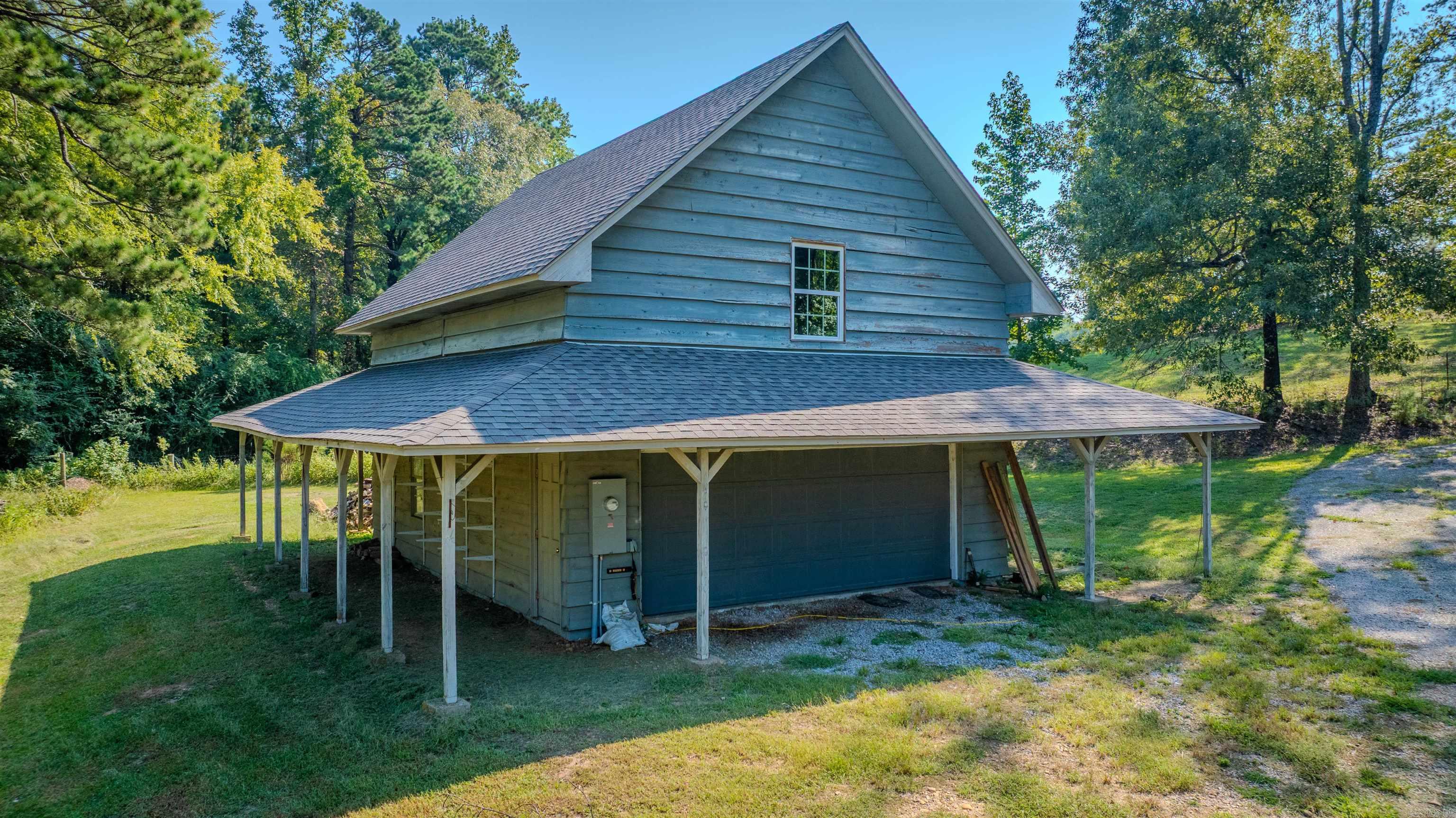 212 COUNTRY CLUB RD  Malvern, AR