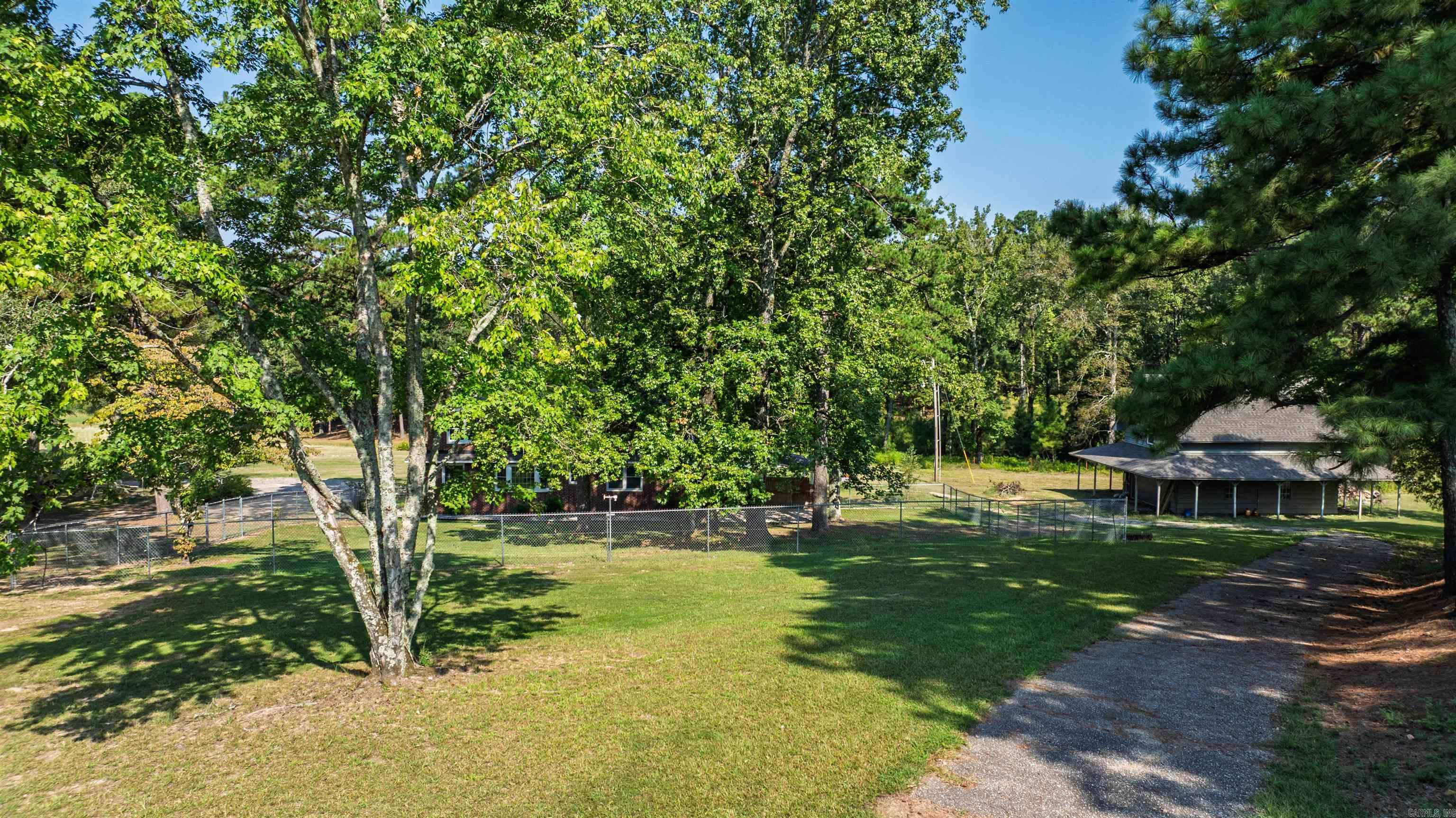 212 COUNTRY CLUB RD  Malvern, AR