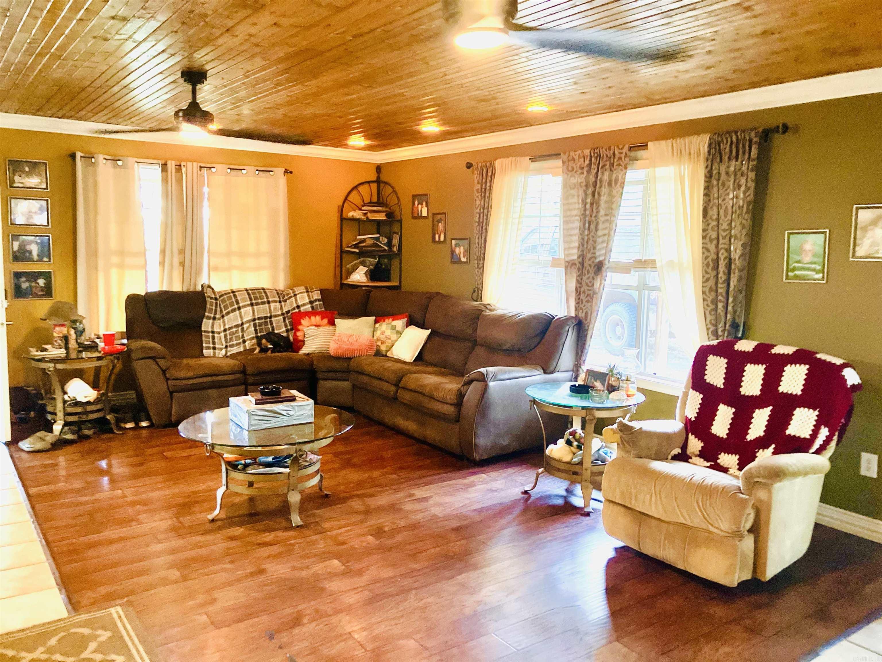 1207 Red Bluff  Marshall, AR