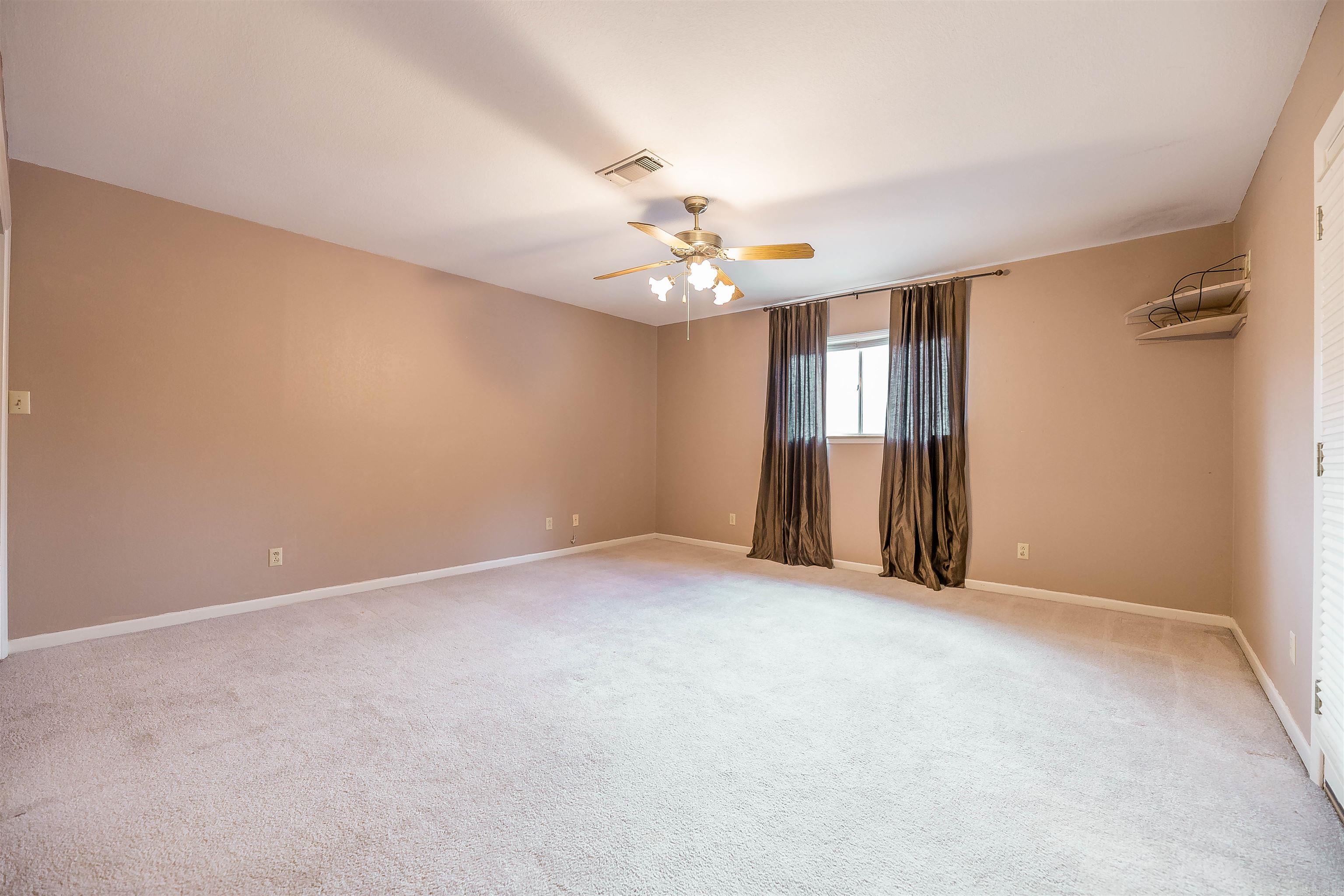115 Ouachita 387  Camden, AR