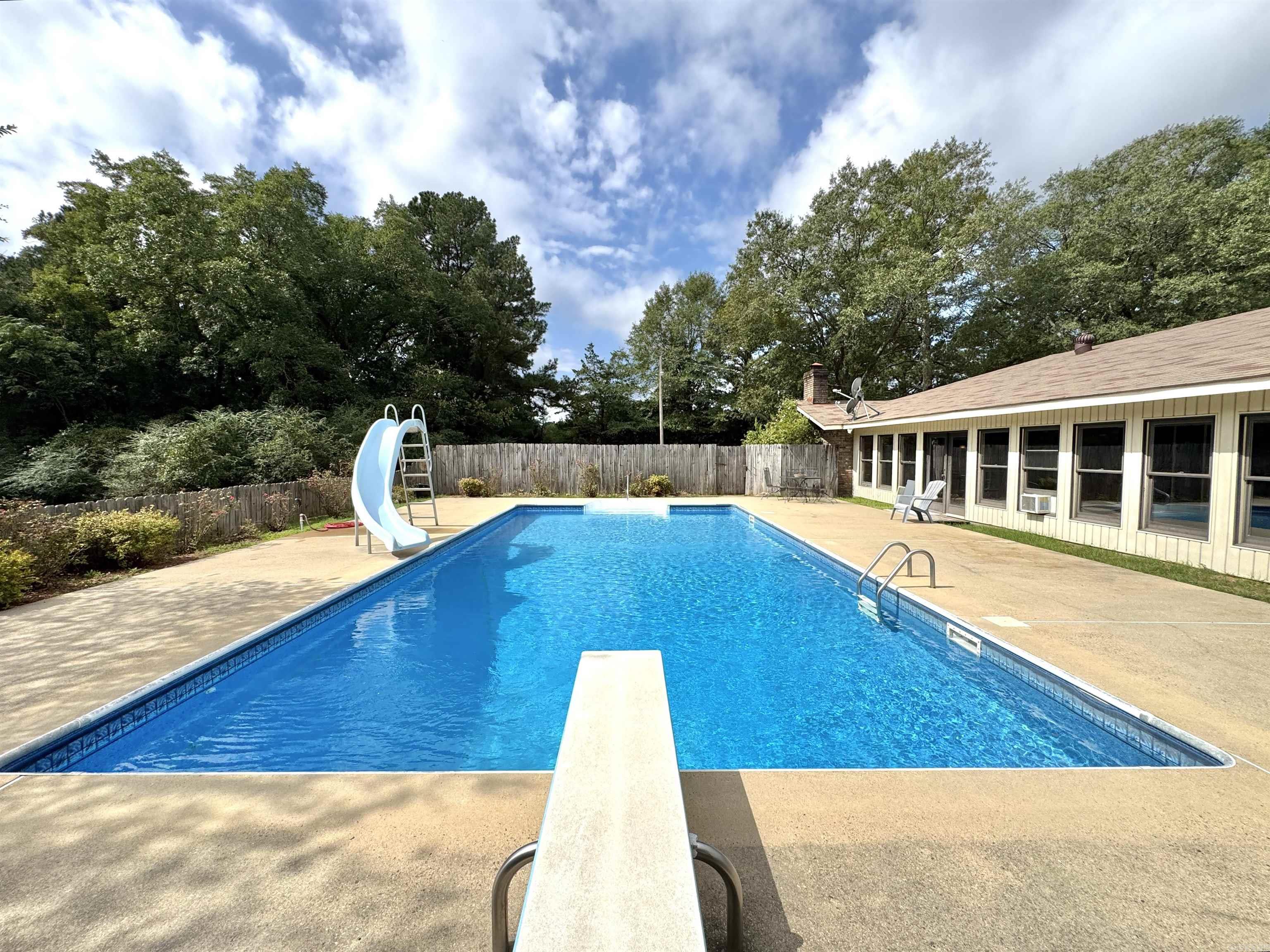115 Ouachita 387  Camden, AR