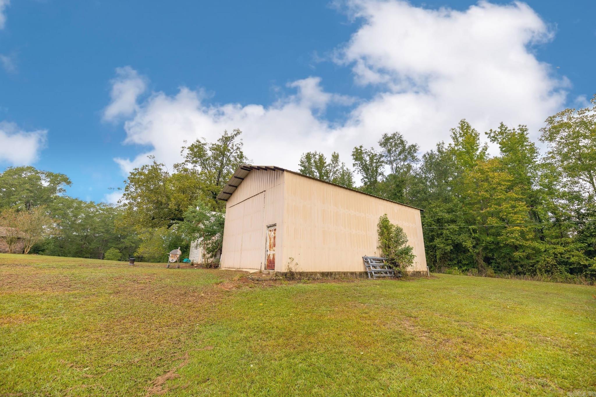 115 Ouachita 387  Camden, AR