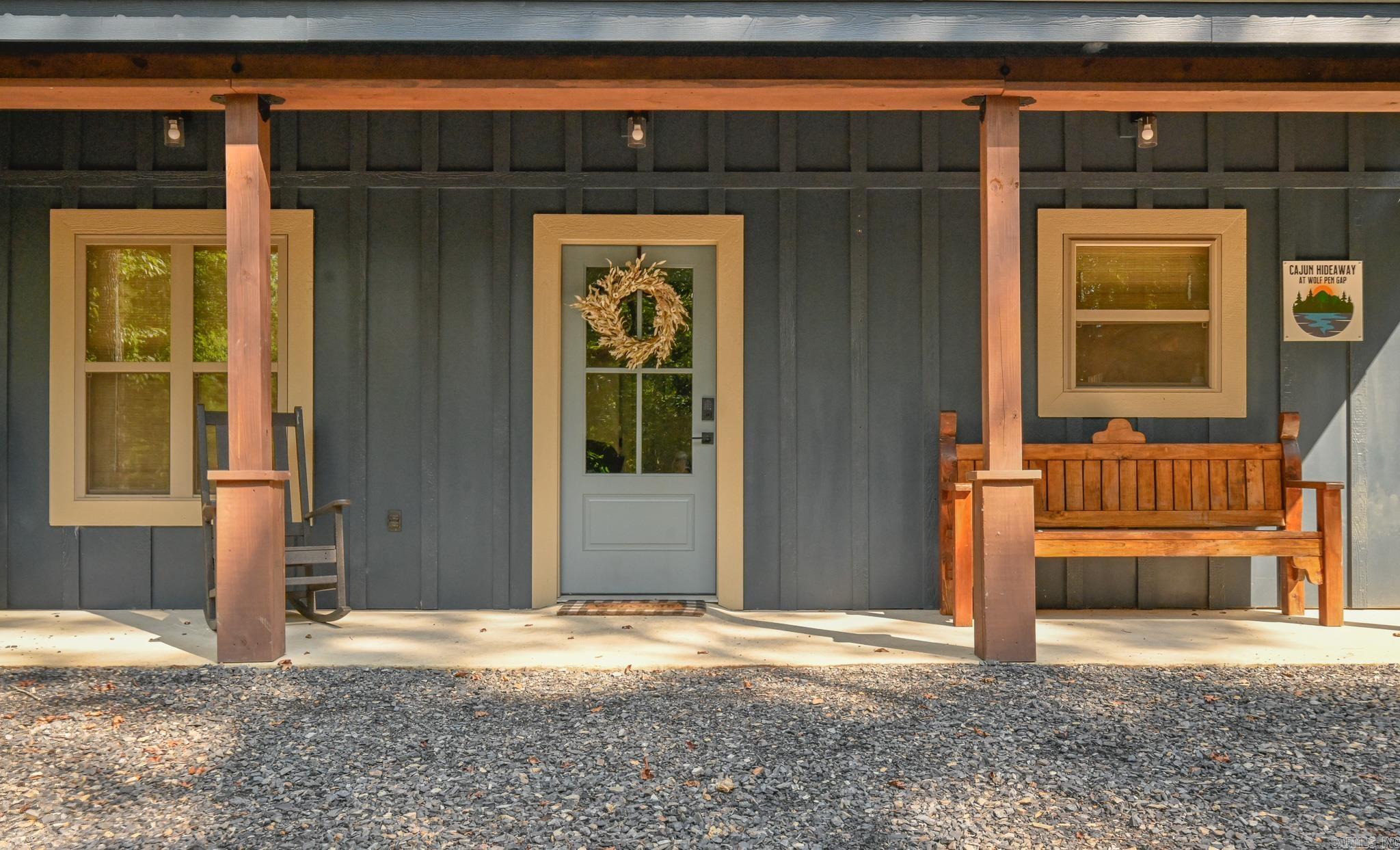 2467 Hwy 375 E  Mena, AR