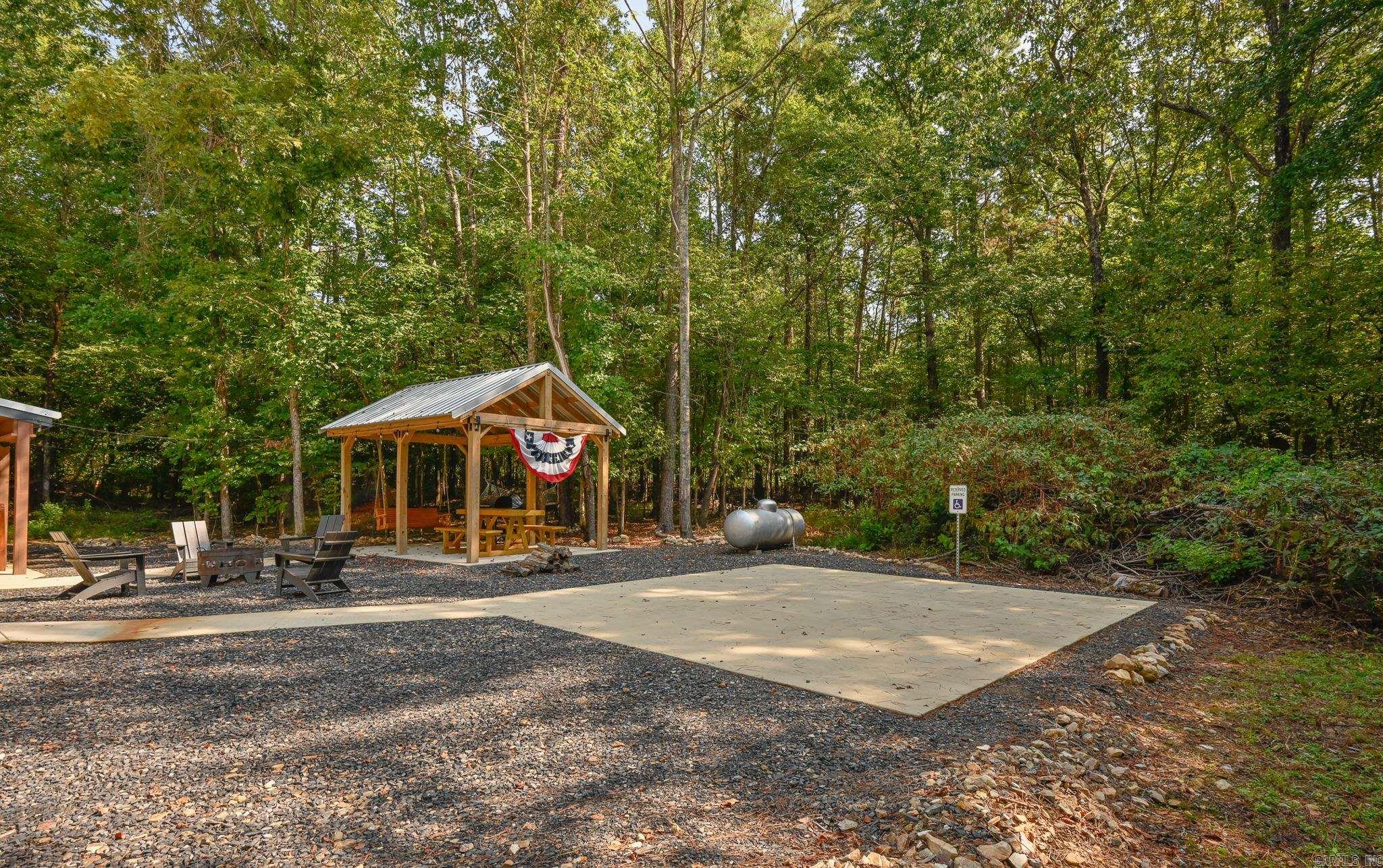 2467 Hwy 375 E  Mena, AR