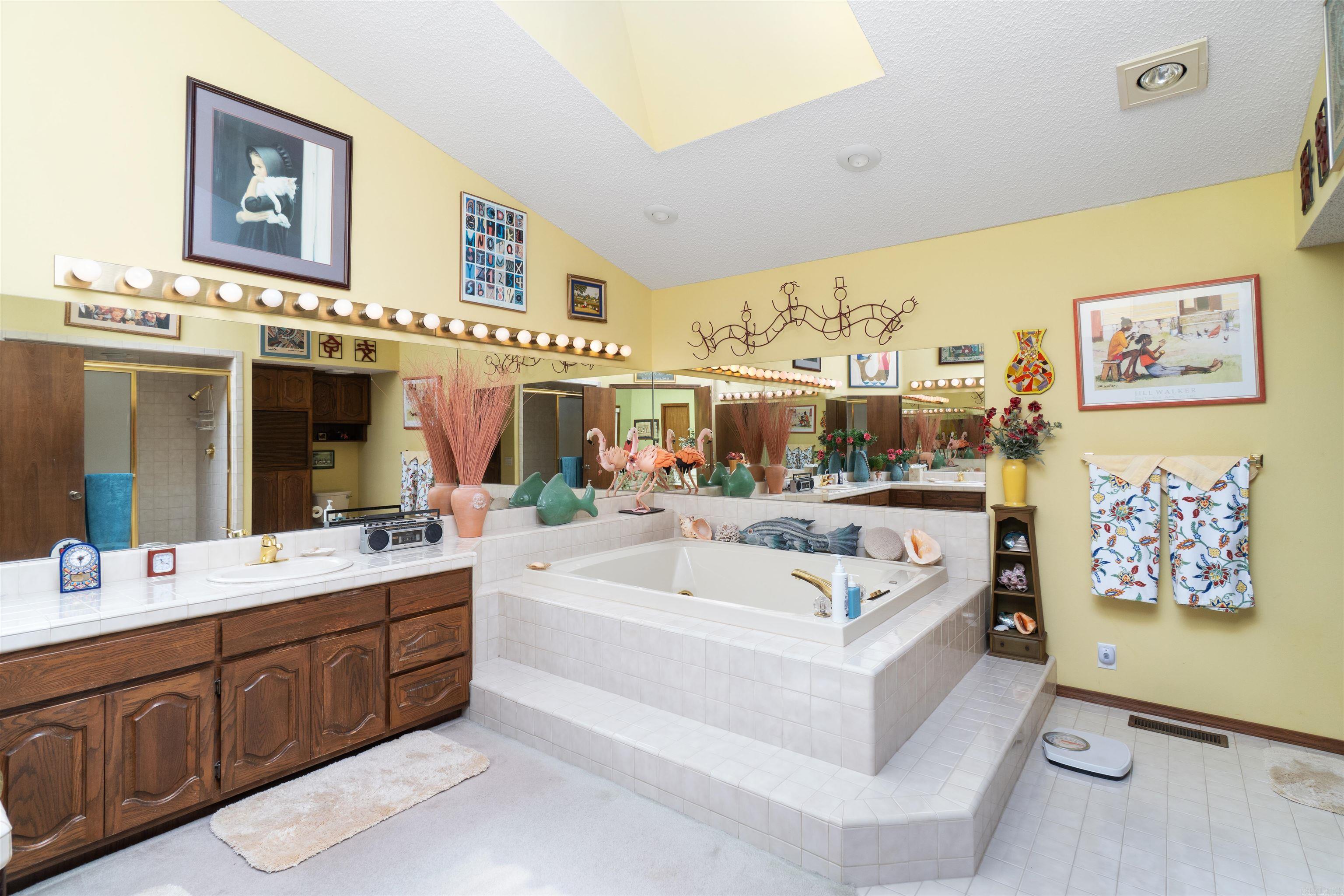 12 Narvaez  Hot Springs Village, AR