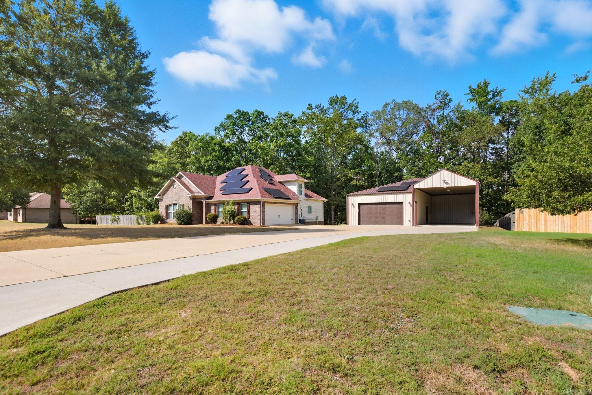 4927 Hickory Nut Ln  Bauxite, AR