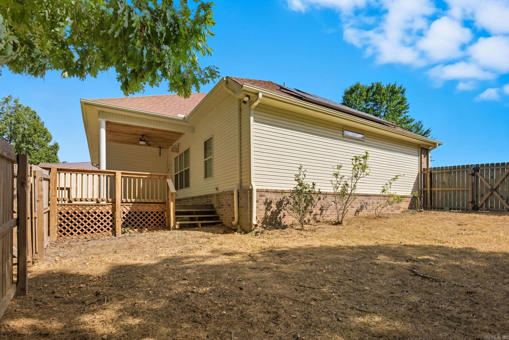 4927 Hickory Nut Ln  Bauxite, AR