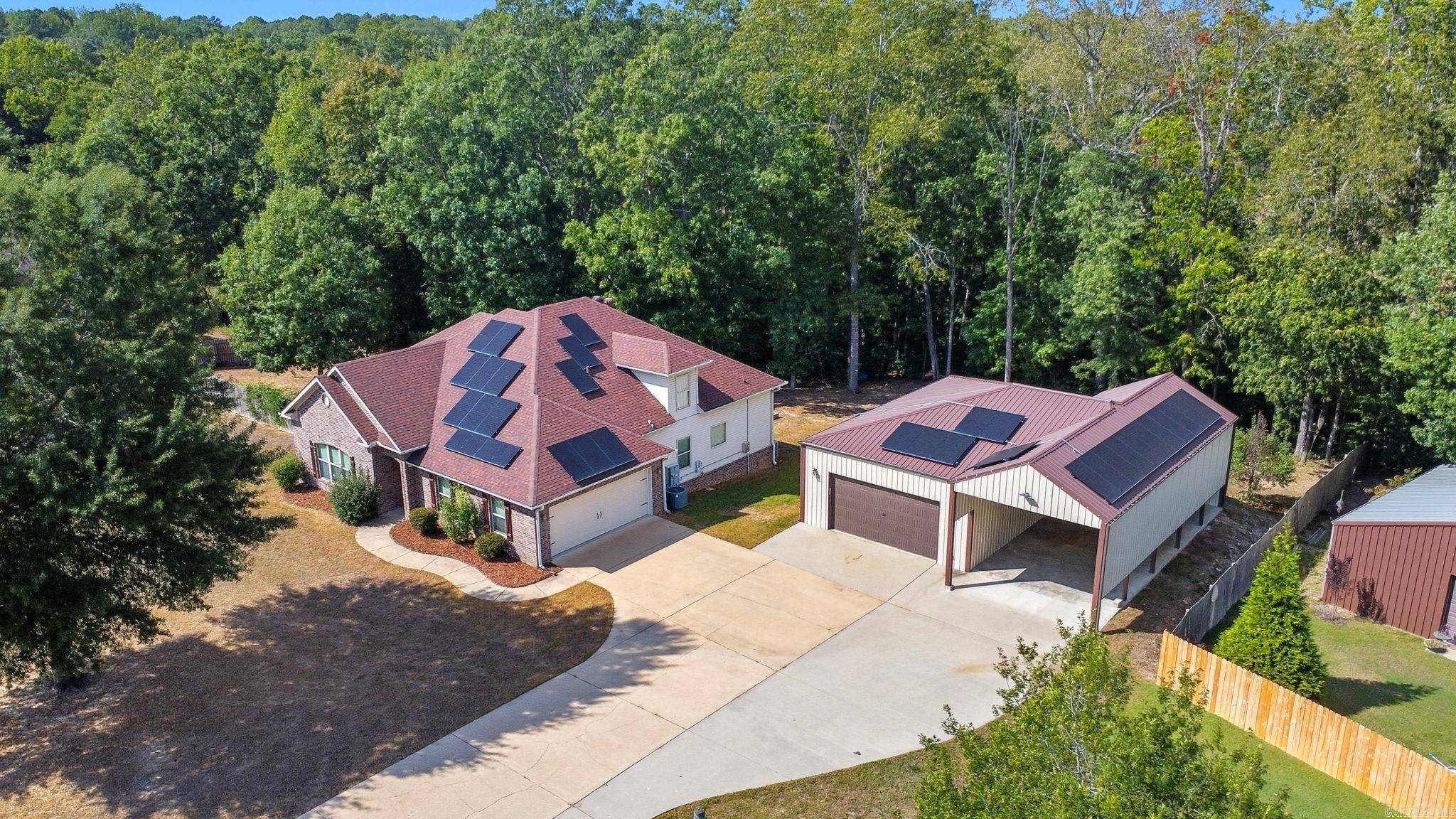 4927 Hickory Nut Ln  Bauxite, AR
