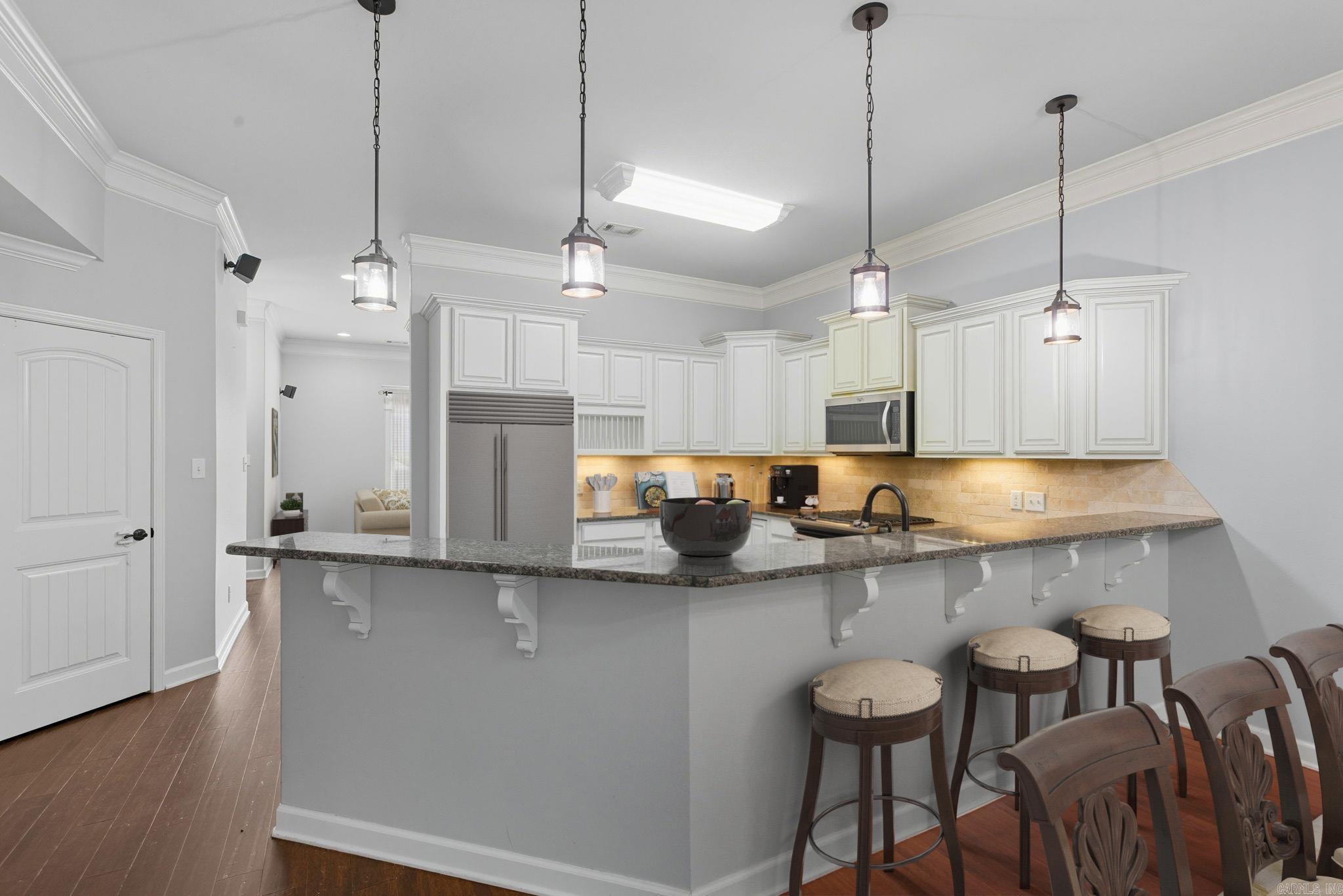 4927 Hickory Nut Ln  Bauxite, AR