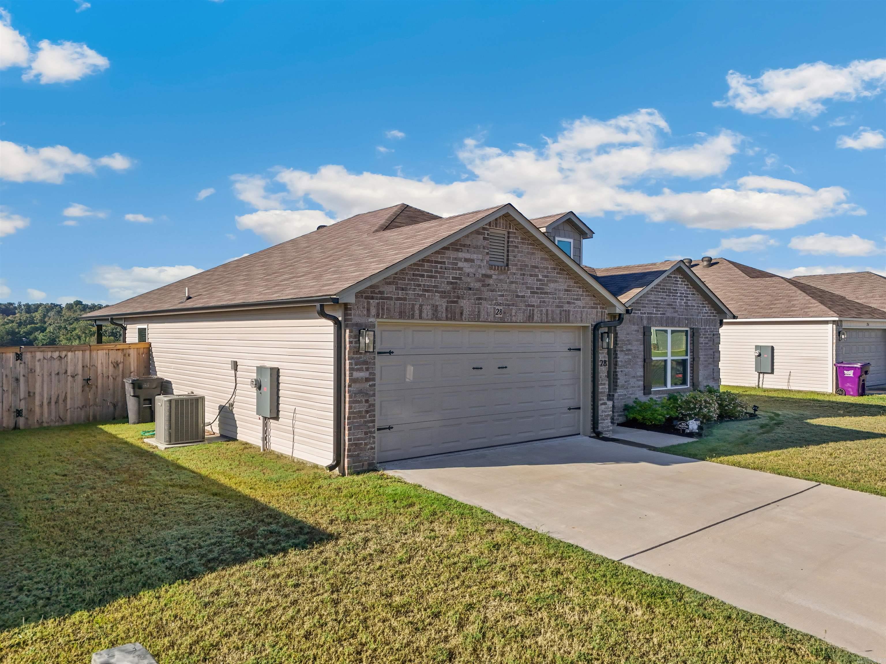 28 Sun Drenched  Conway, AR