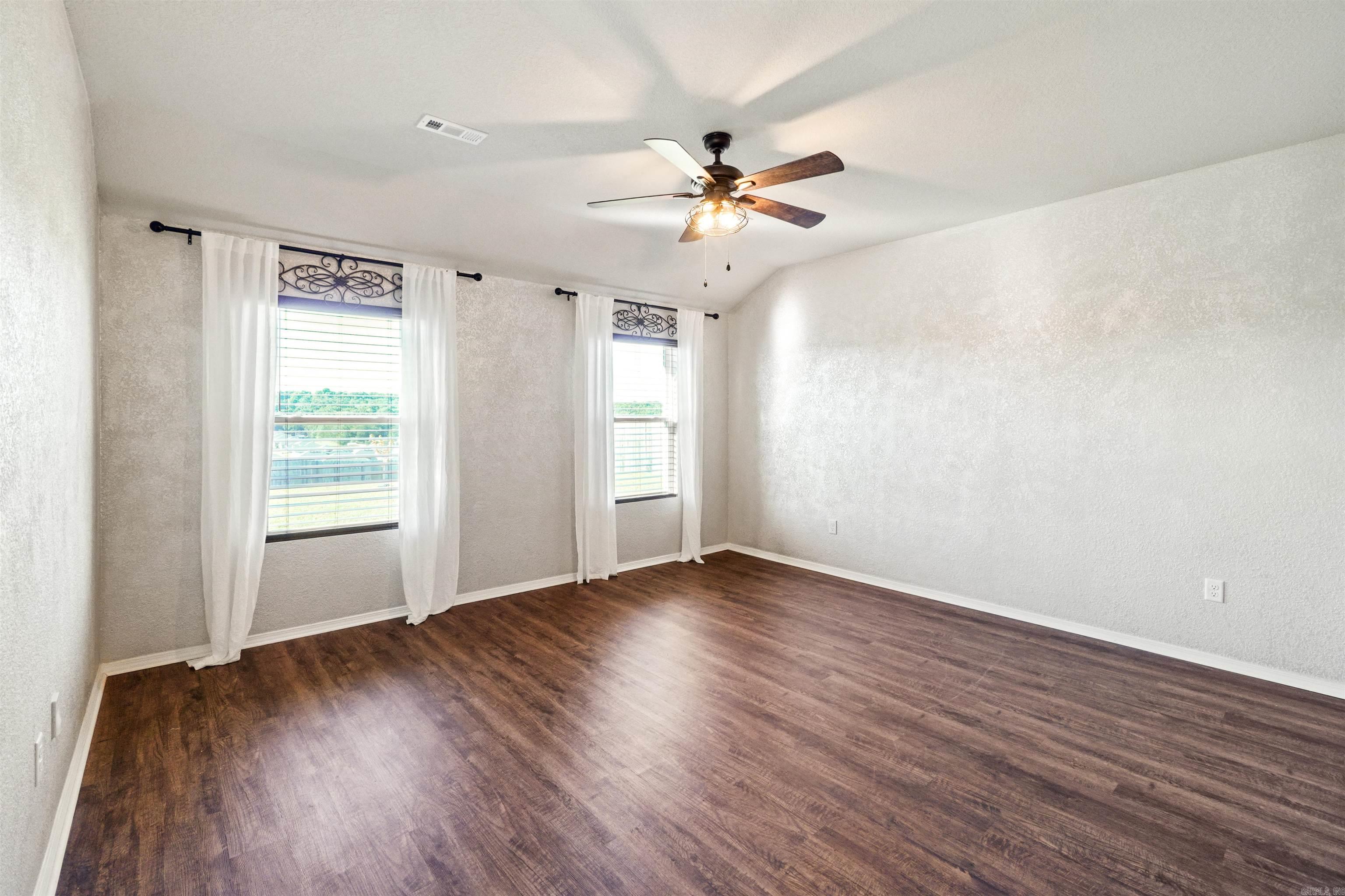 28 Sun Drenched  Conway, AR