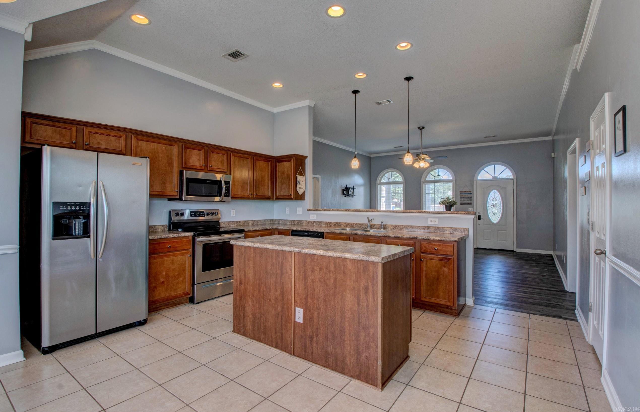 18 Emma  Cabot, AR