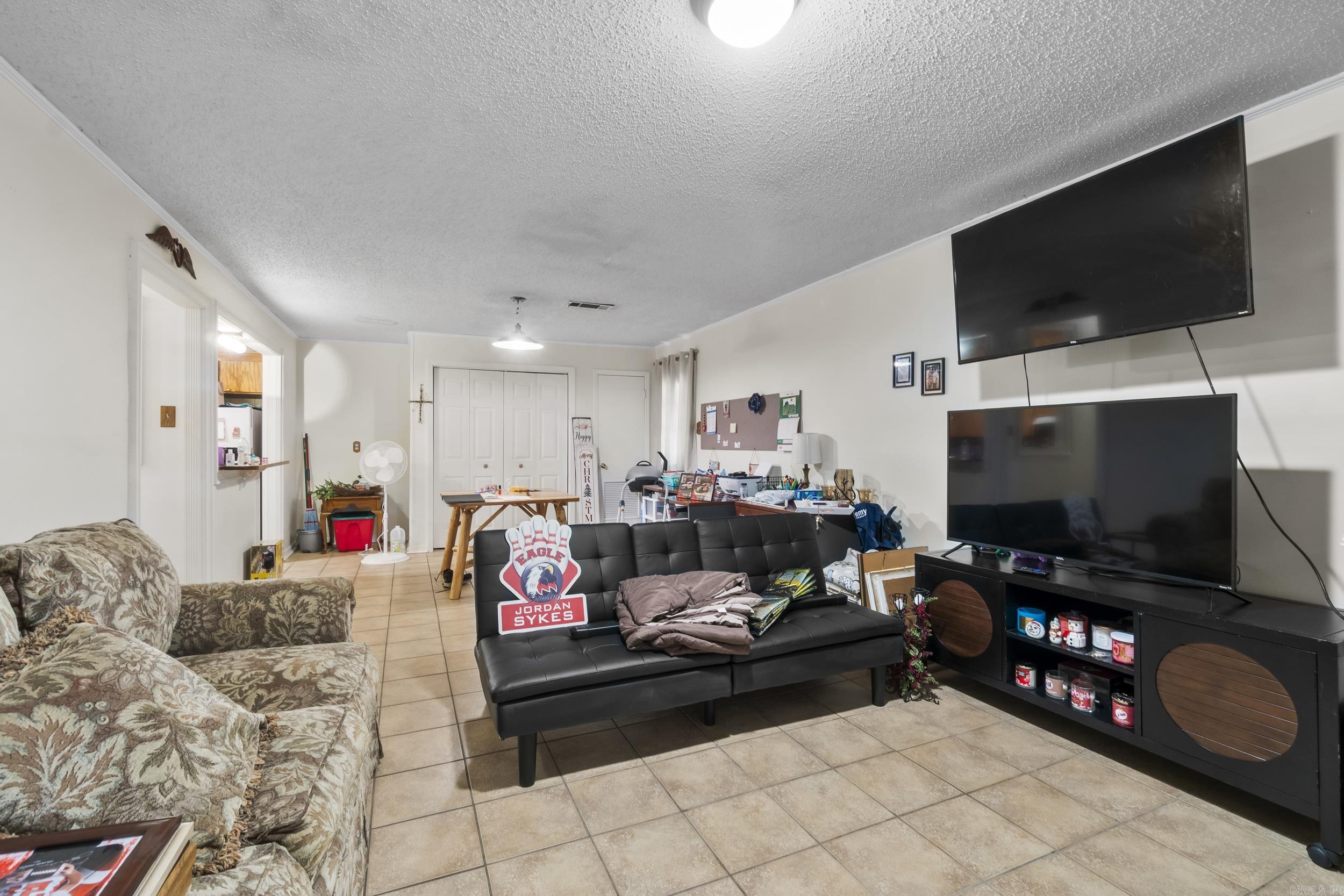 5817 Jacksonville Conway Rd  Jacksonville, AR