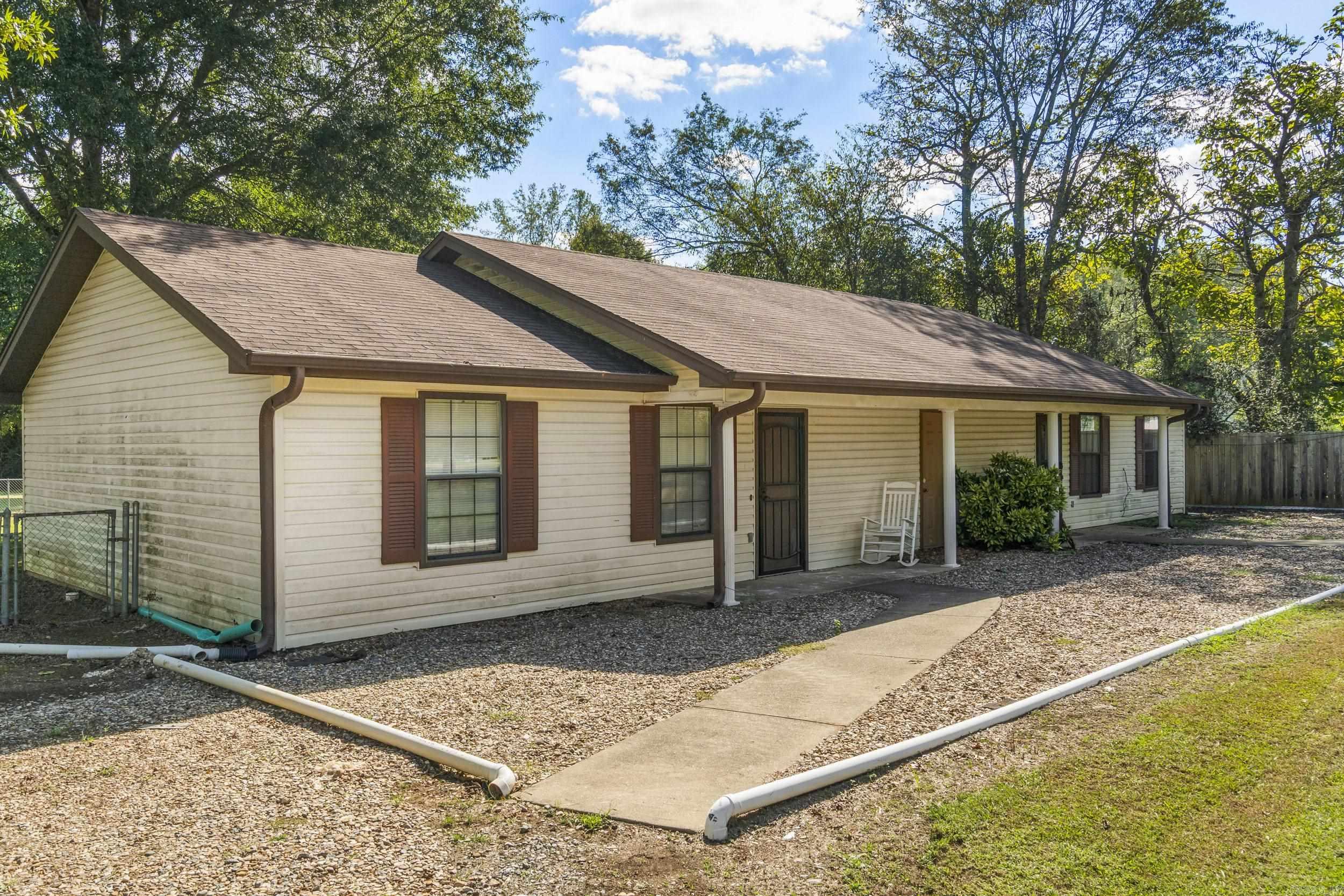 5917 Jacksonville Conway Rd  Jacksonville, AR