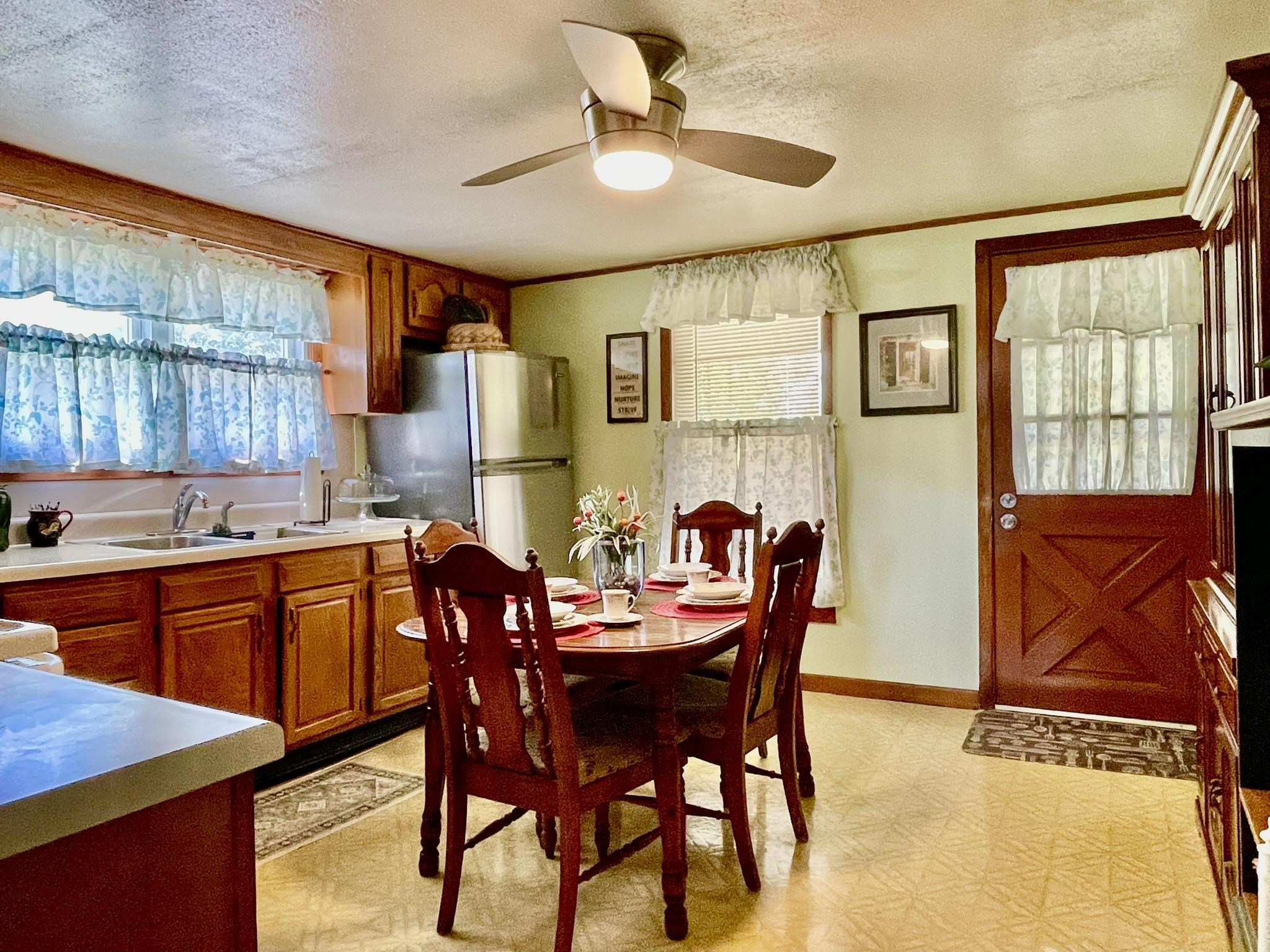 690 N Copperhead  Franklin, AR