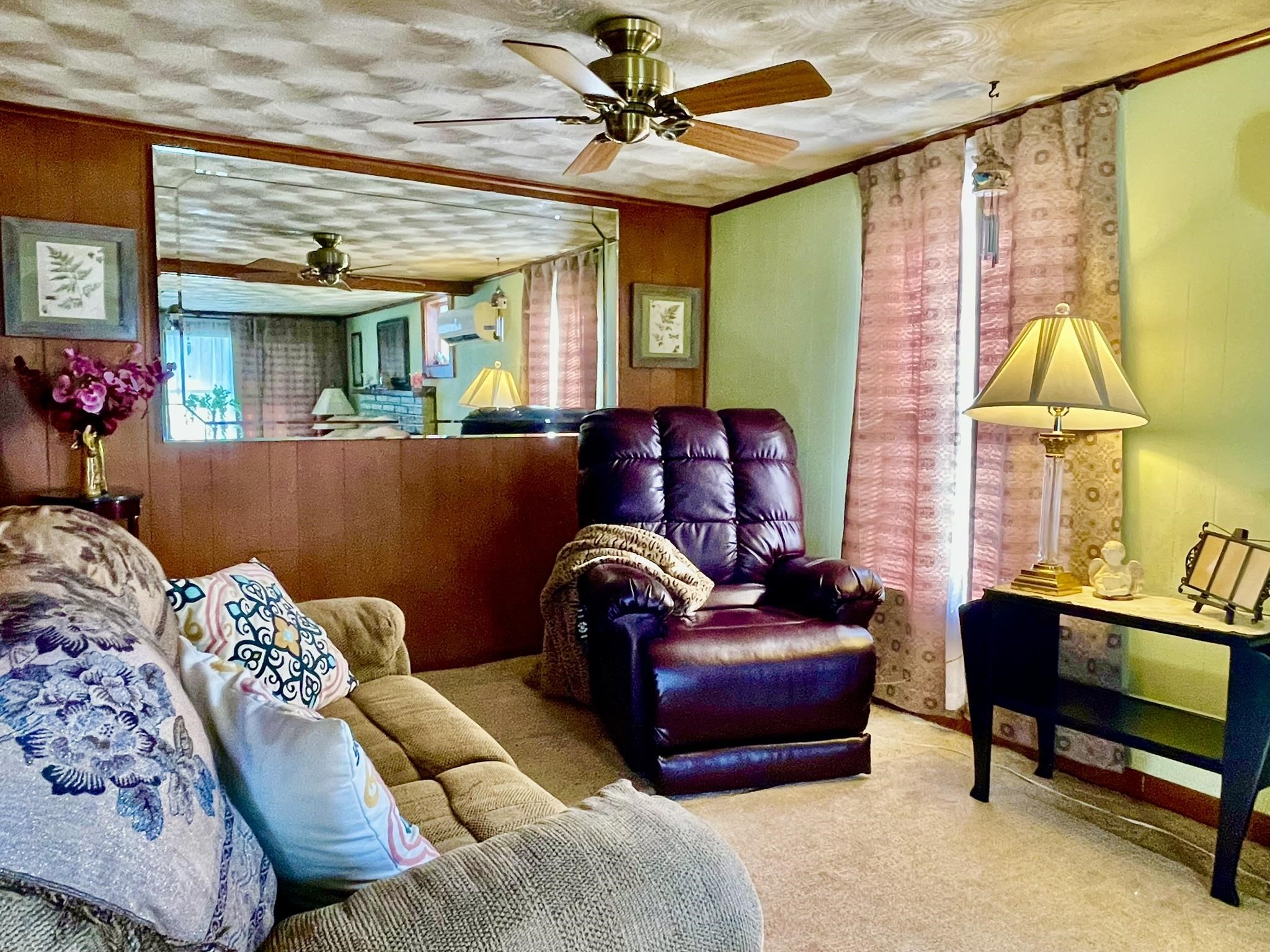 690 N Copperhead  Franklin, AR