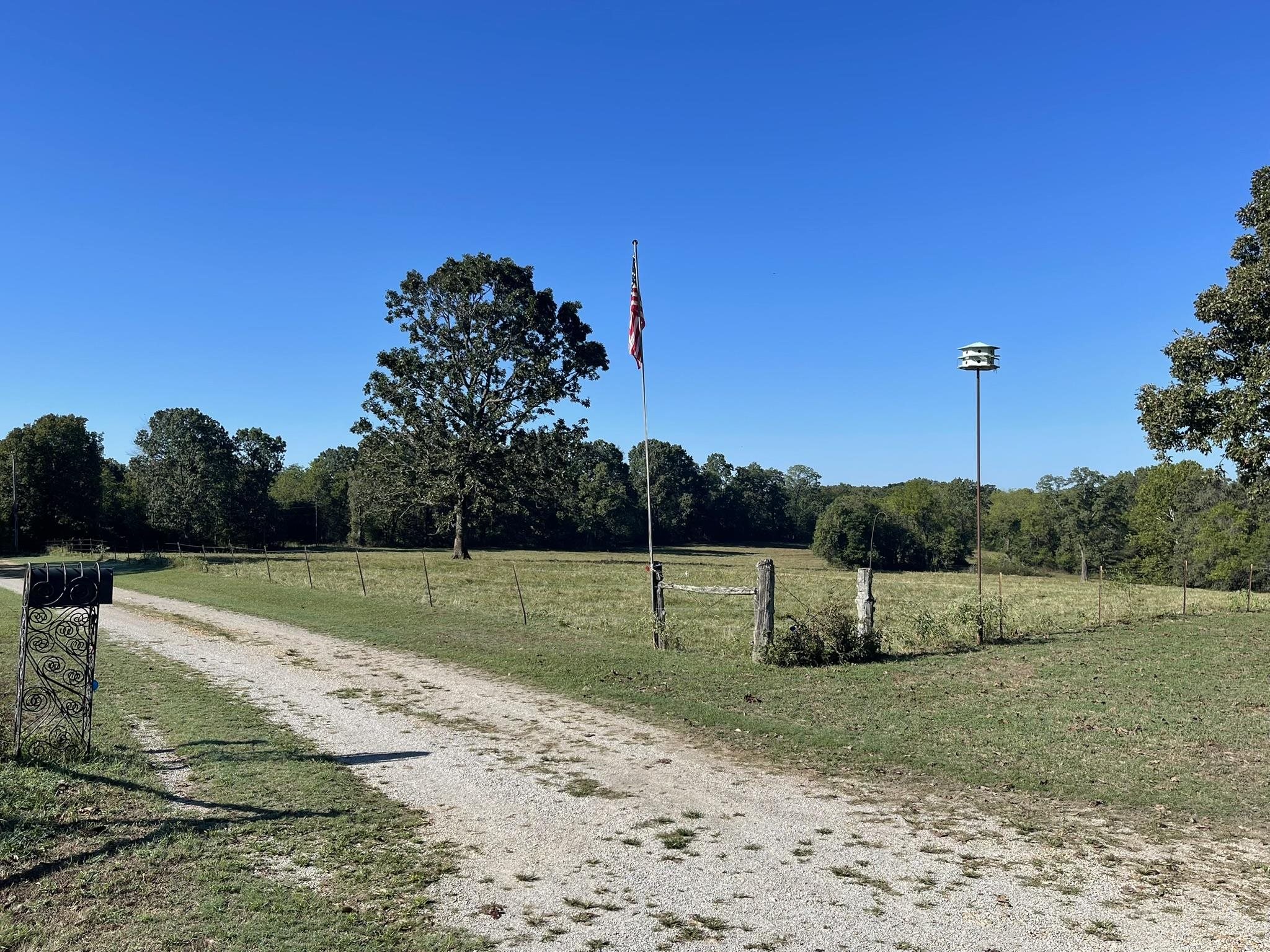 690 N Copperhead  Franklin, AR