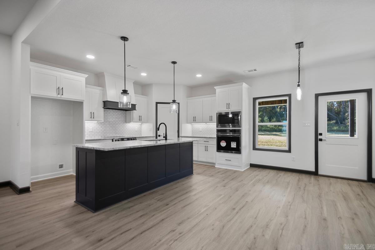 1112 Duke  Bauxite, AR