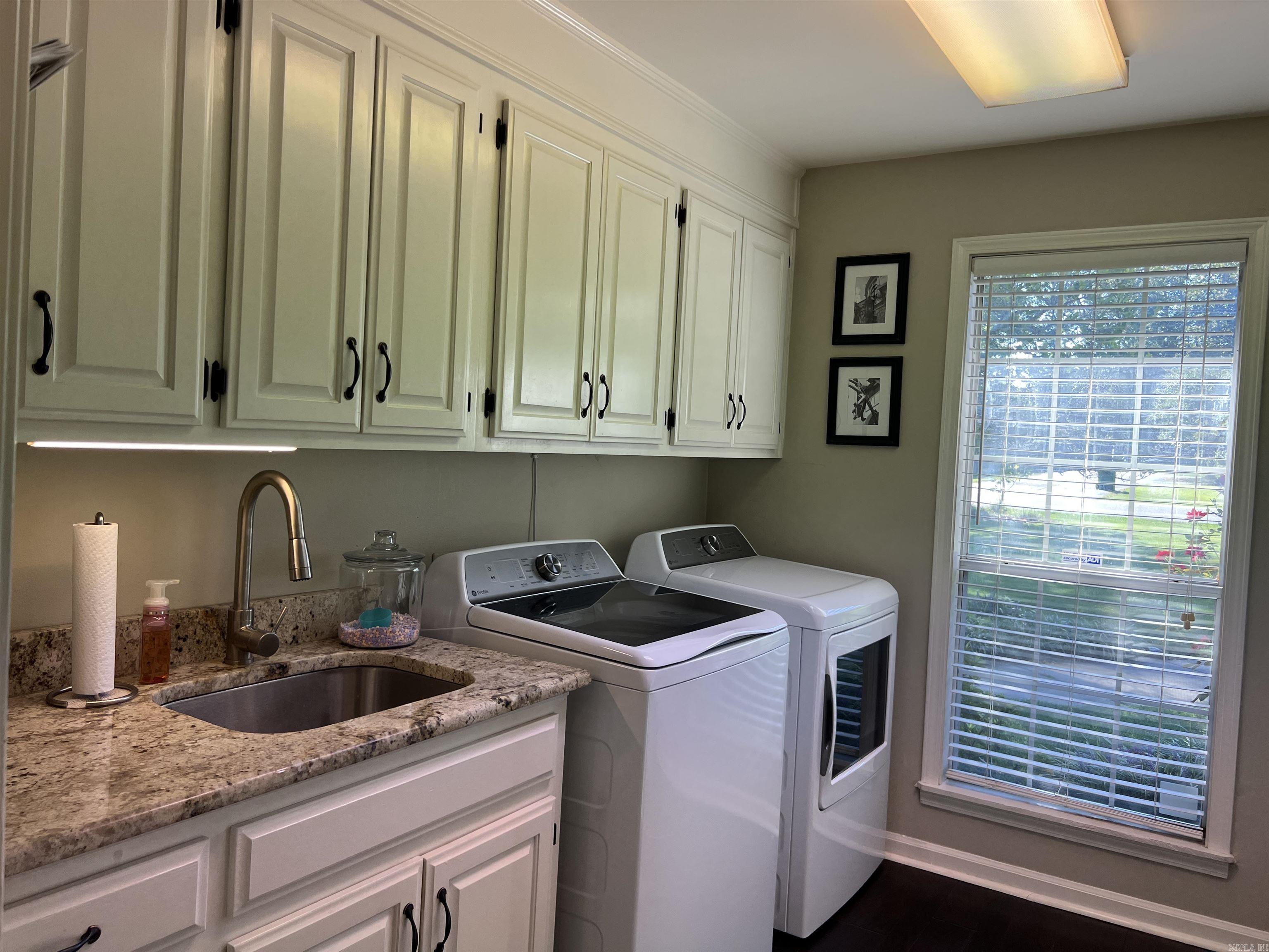 319 Edwards  Pine Bluff, AR