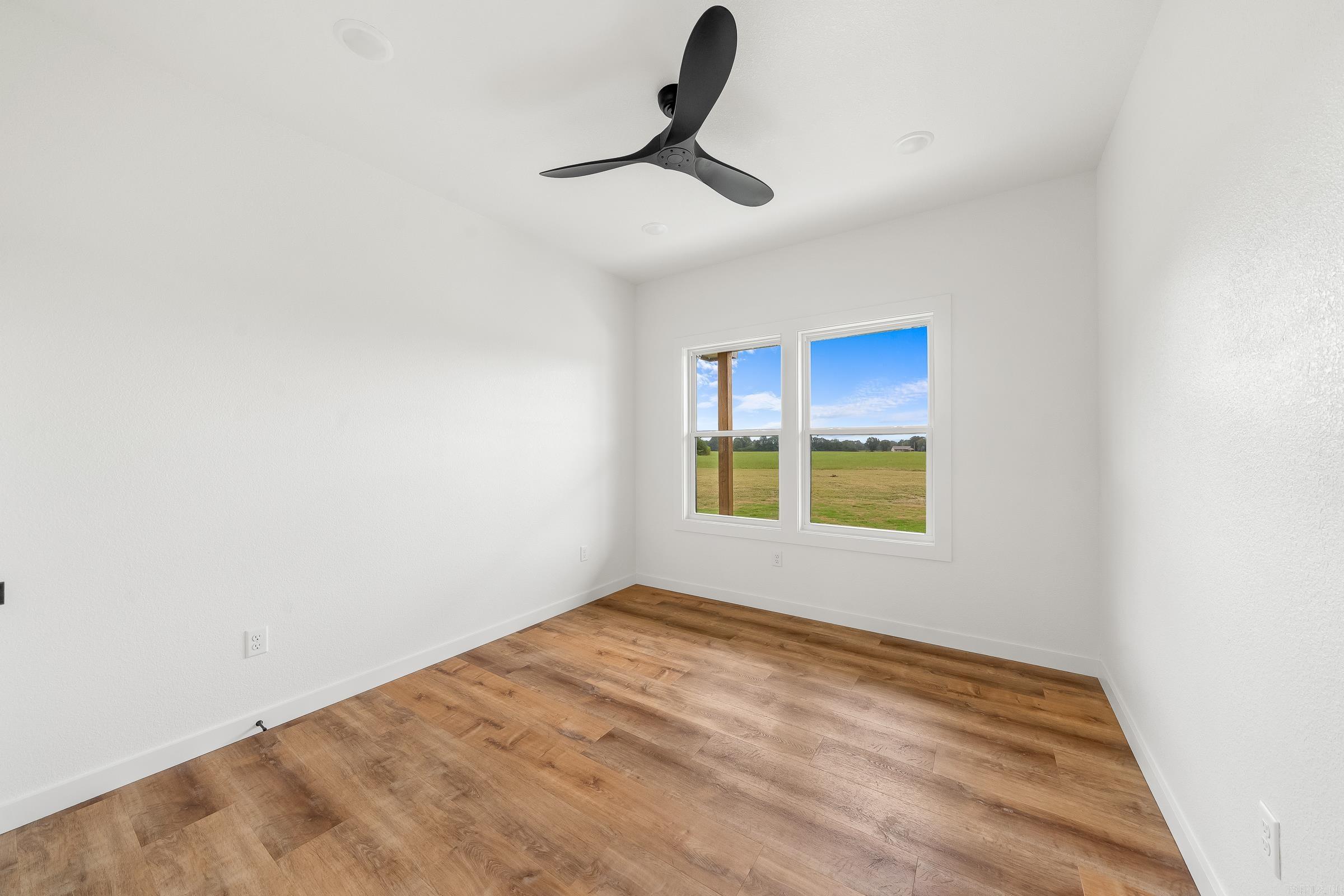 275 Polk Road 76 E  Mena, AR