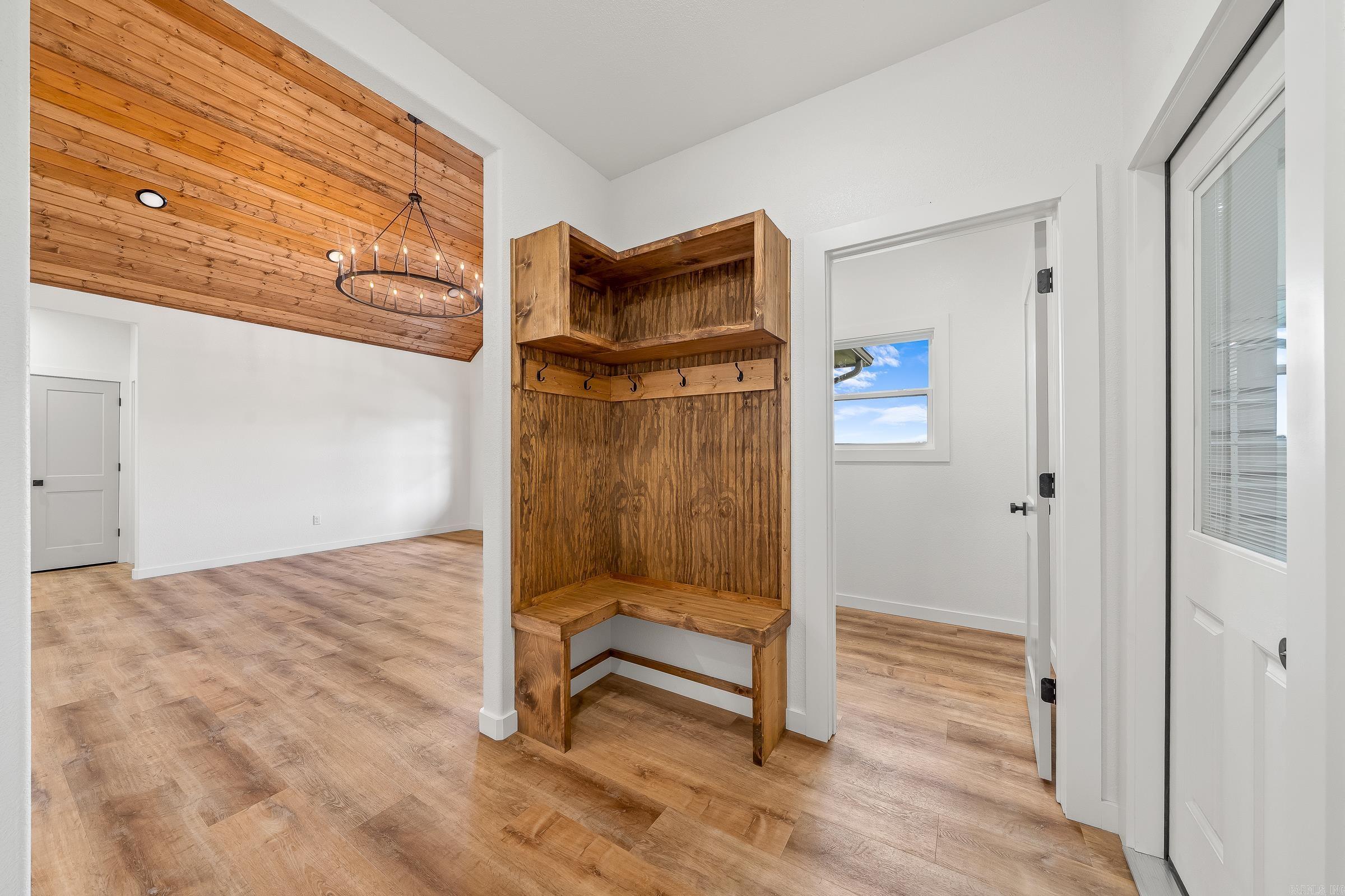 275 Polk Road 76 E  Mena, AR