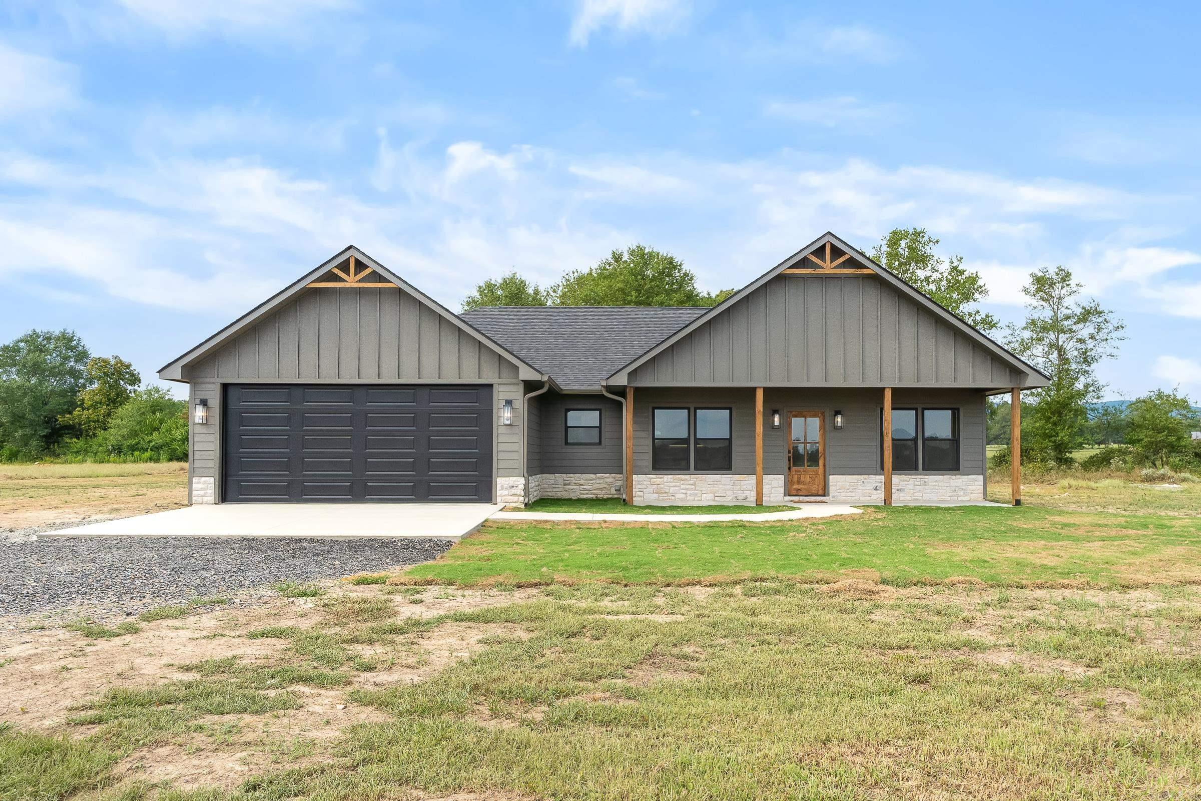 275 Polk Road 76 E  Mena, AR