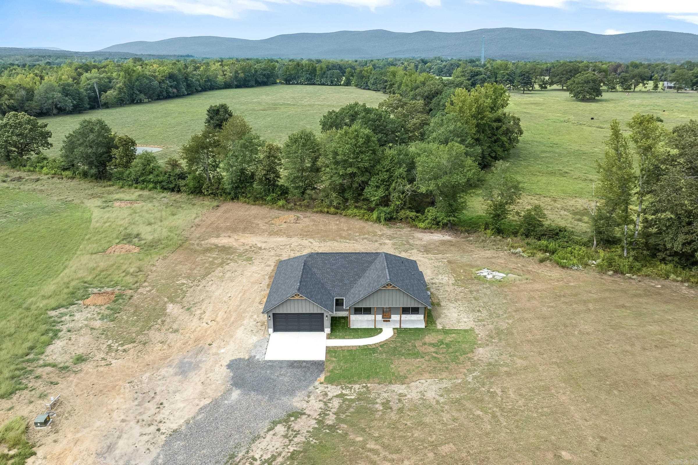 275 Polk Road 76 E  Mena, AR