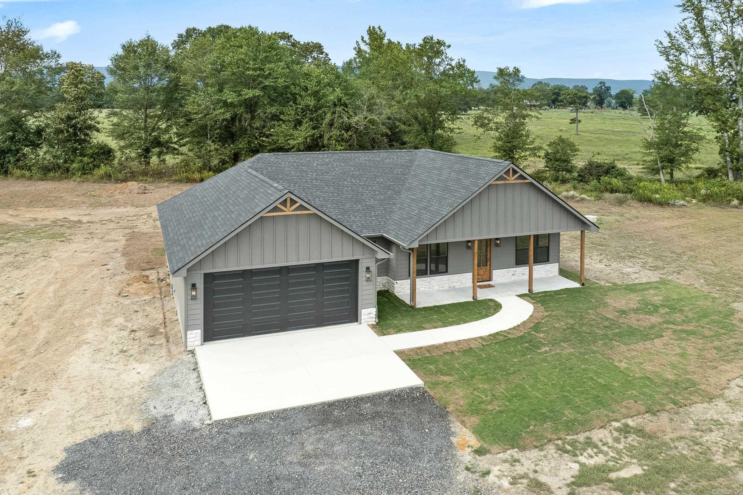 275 Polk Road 76 E  Mena, AR