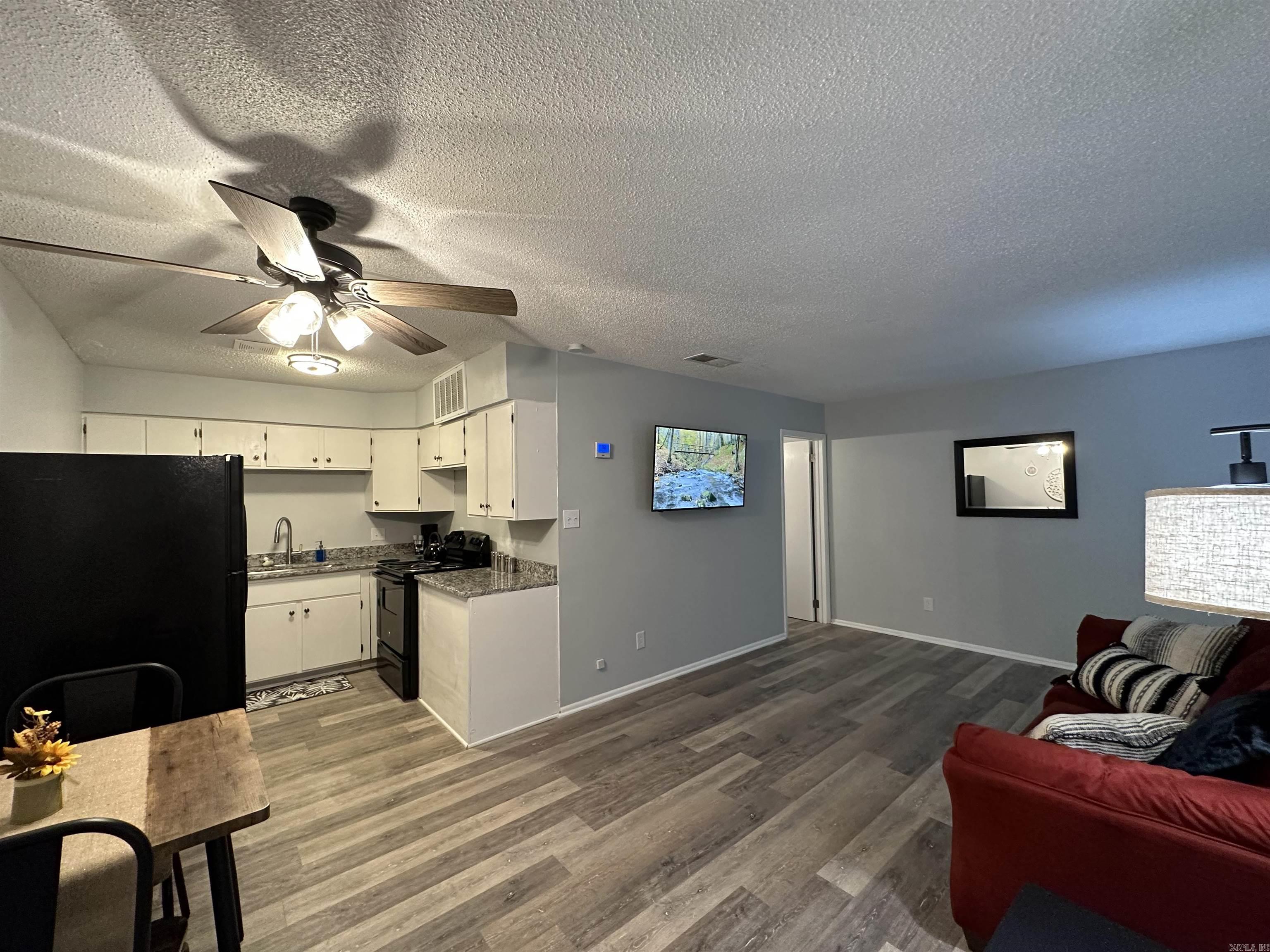 3800 Pine Piney Woods 6 Texarkana, TX