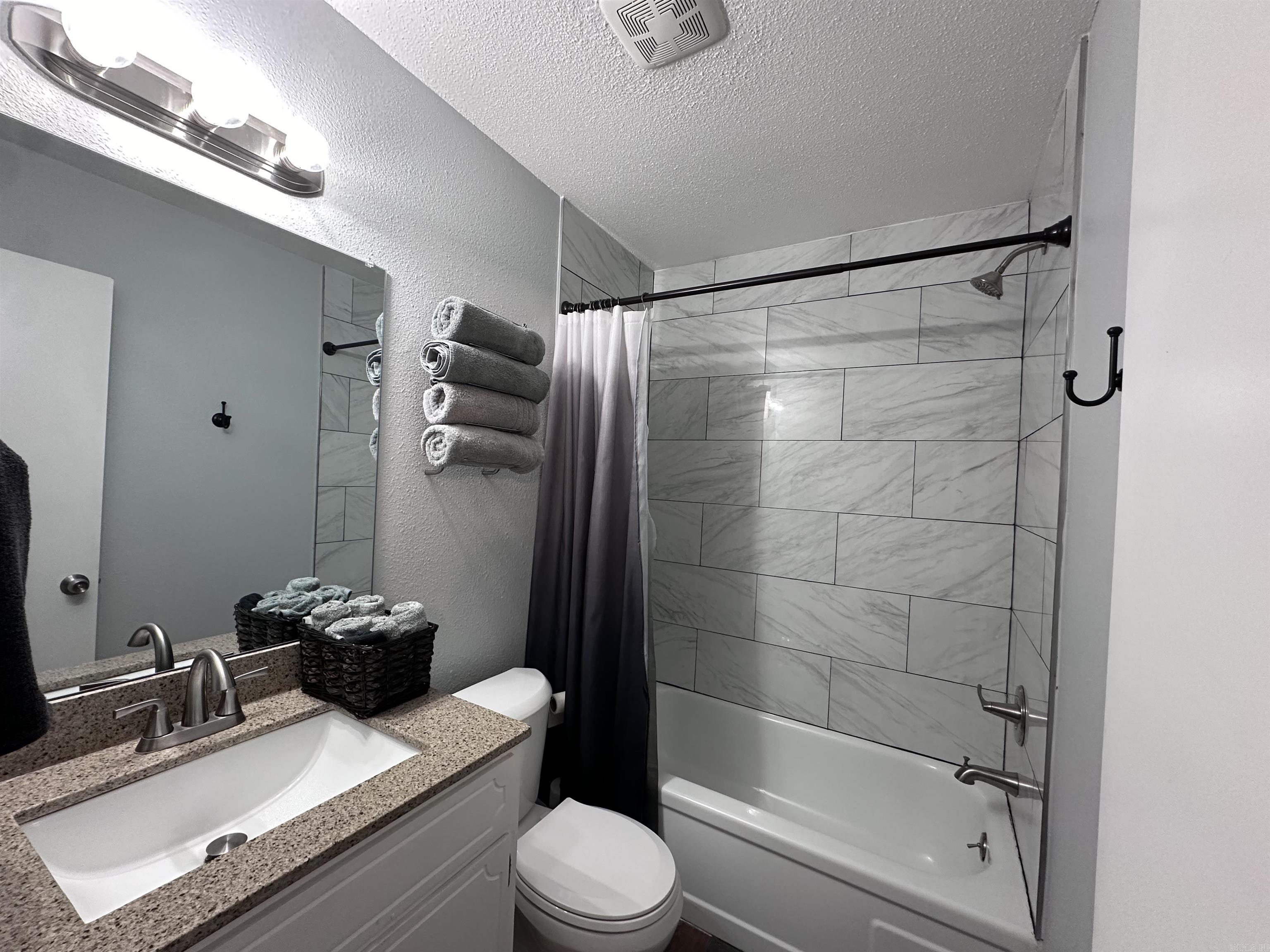 3802 Pine Piney Woods 7 Texarkana, TX