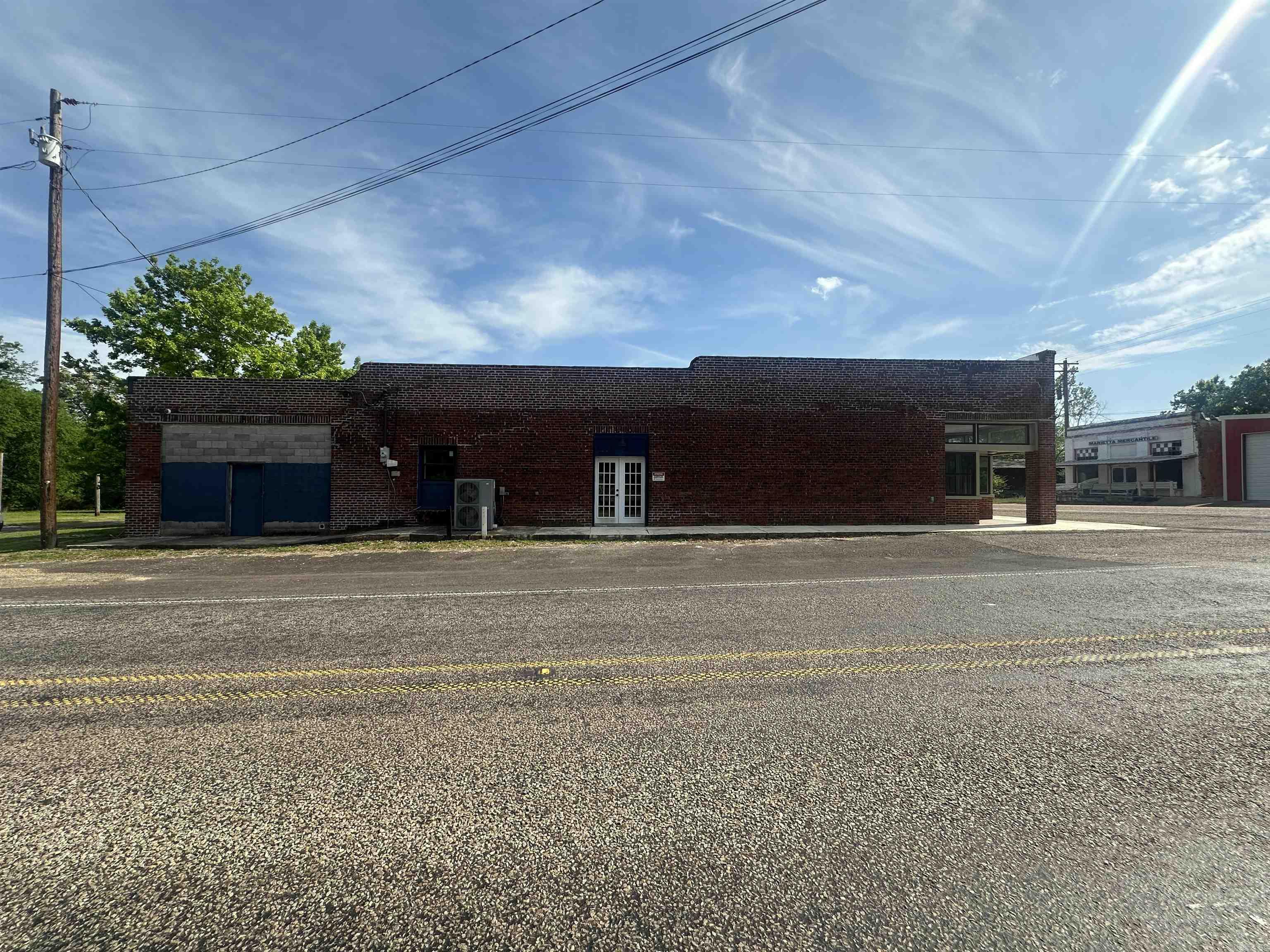 100 Central Avenue  Marietta, TX