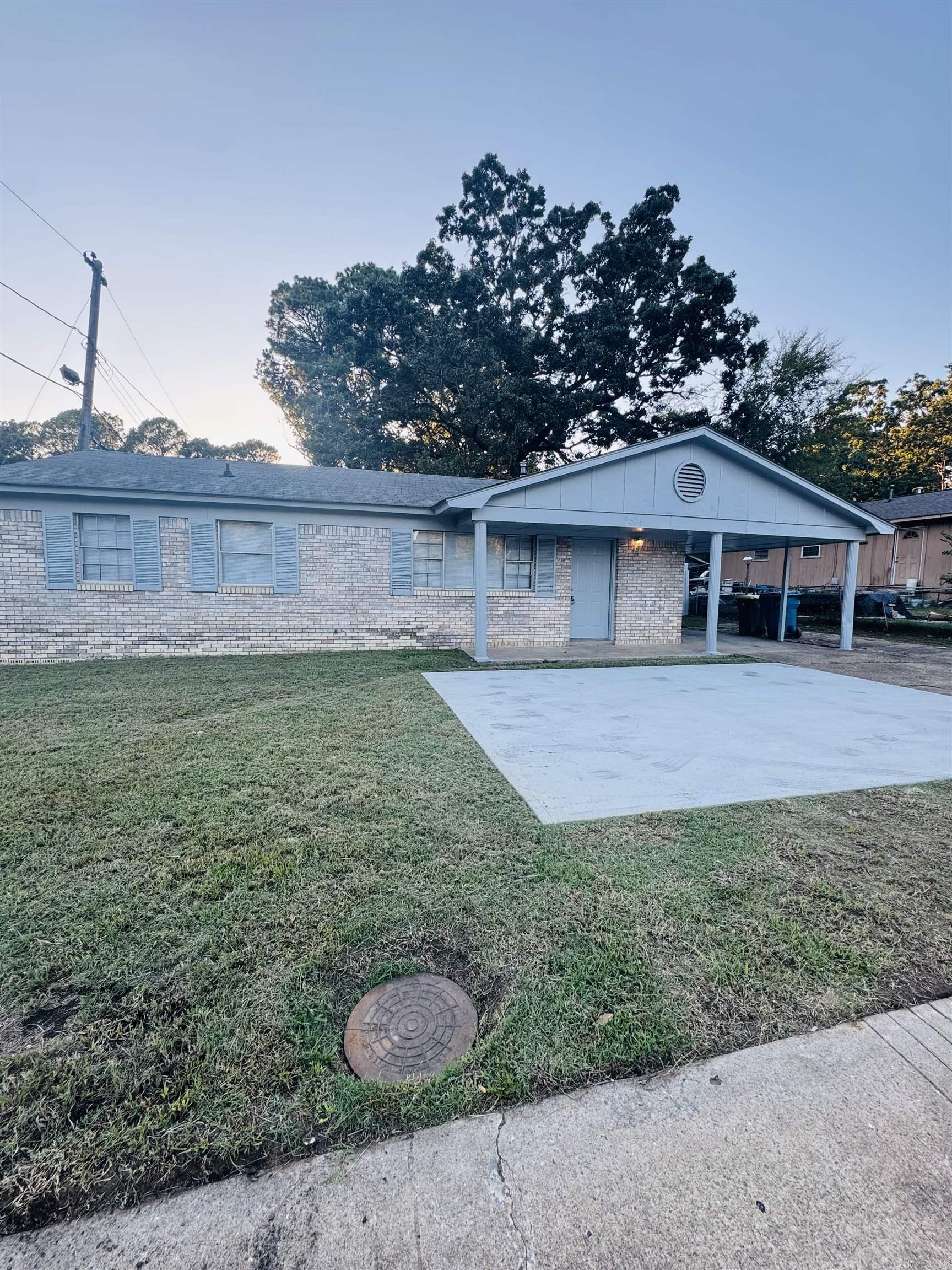 9824 Chicot Road