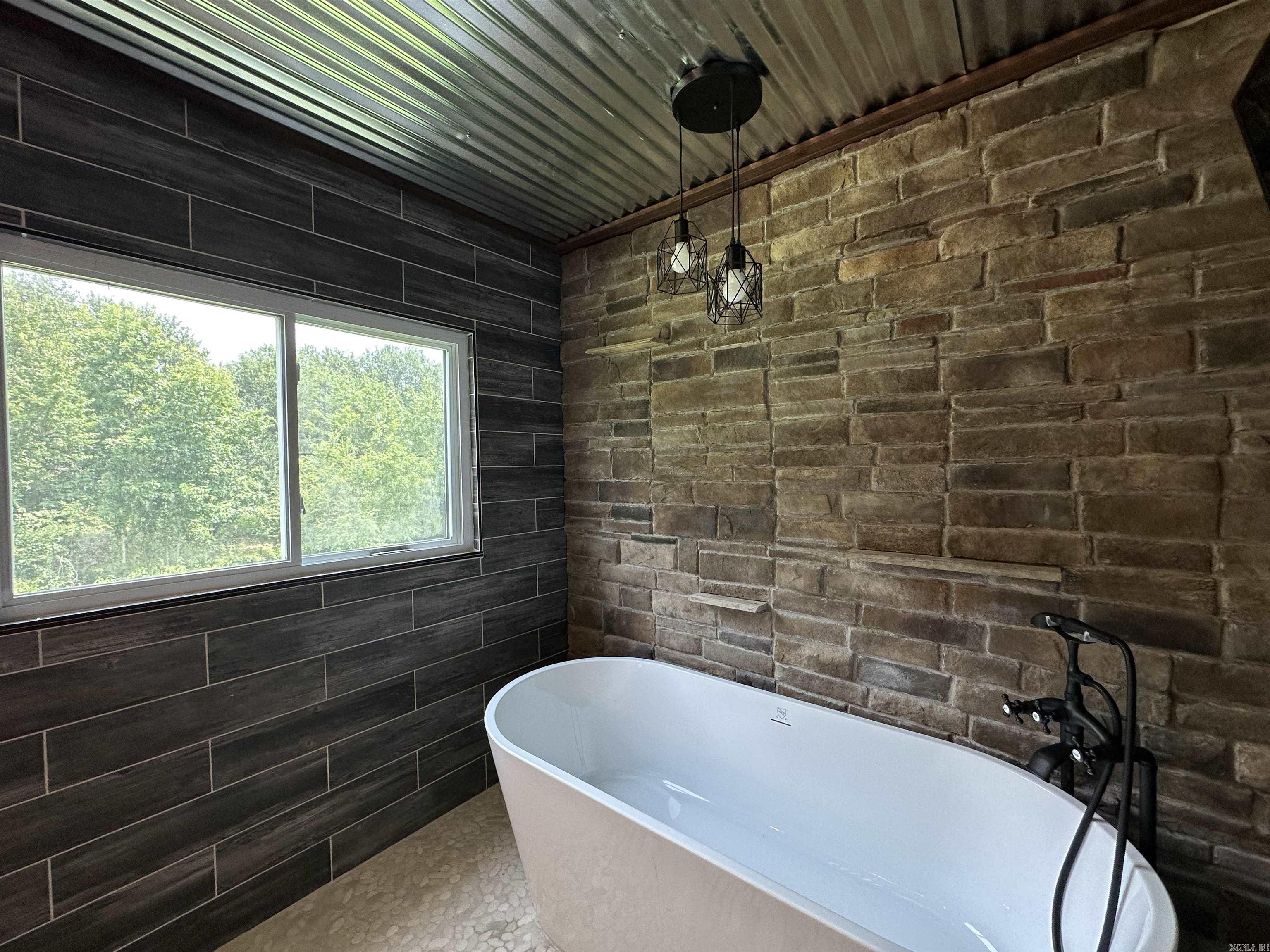 896 Vaughn Lazy Bear on the Caddo Glenwood, AR