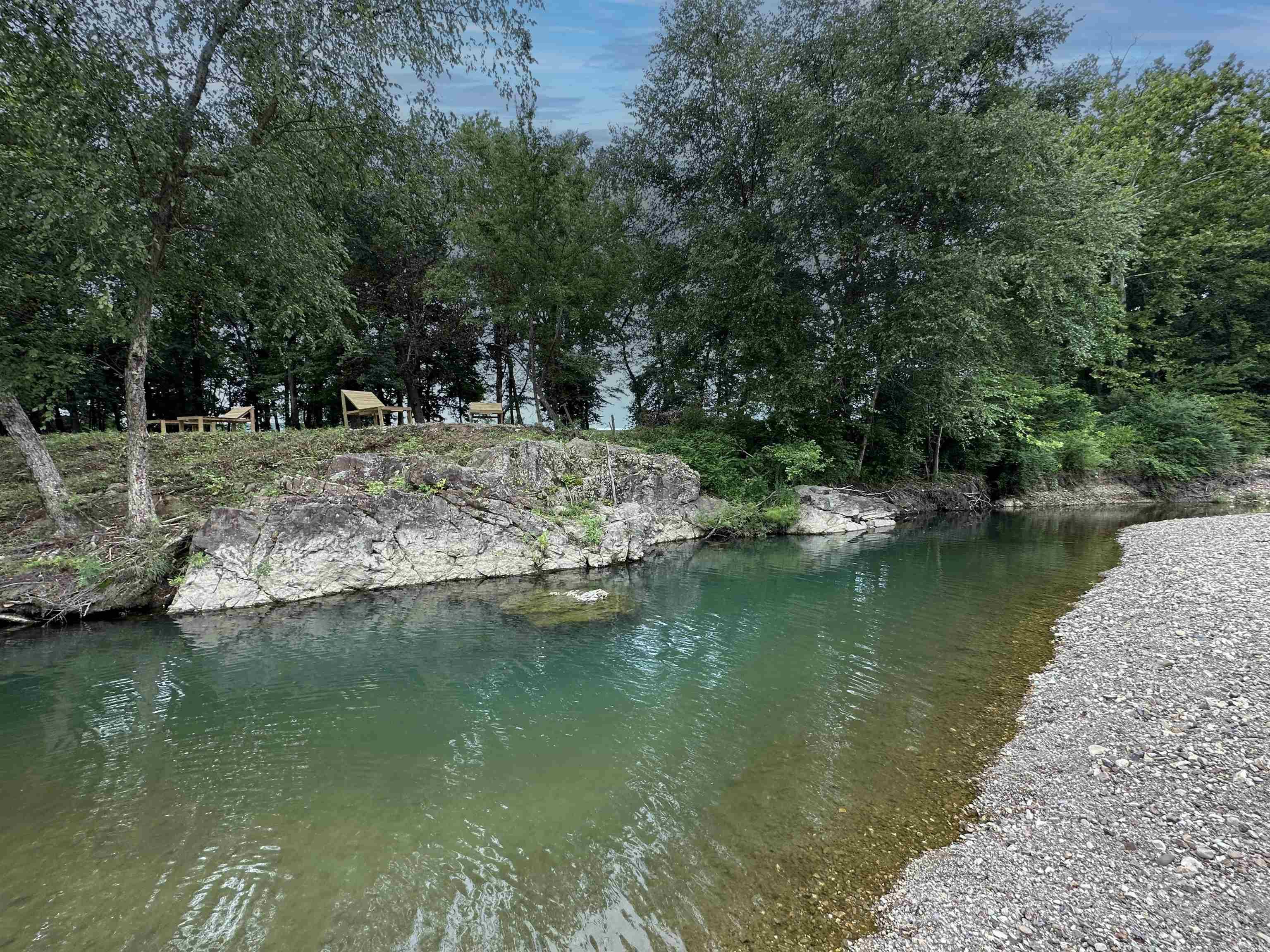 896 Vaughn Lazy Bear on the Caddo Glenwood, AR