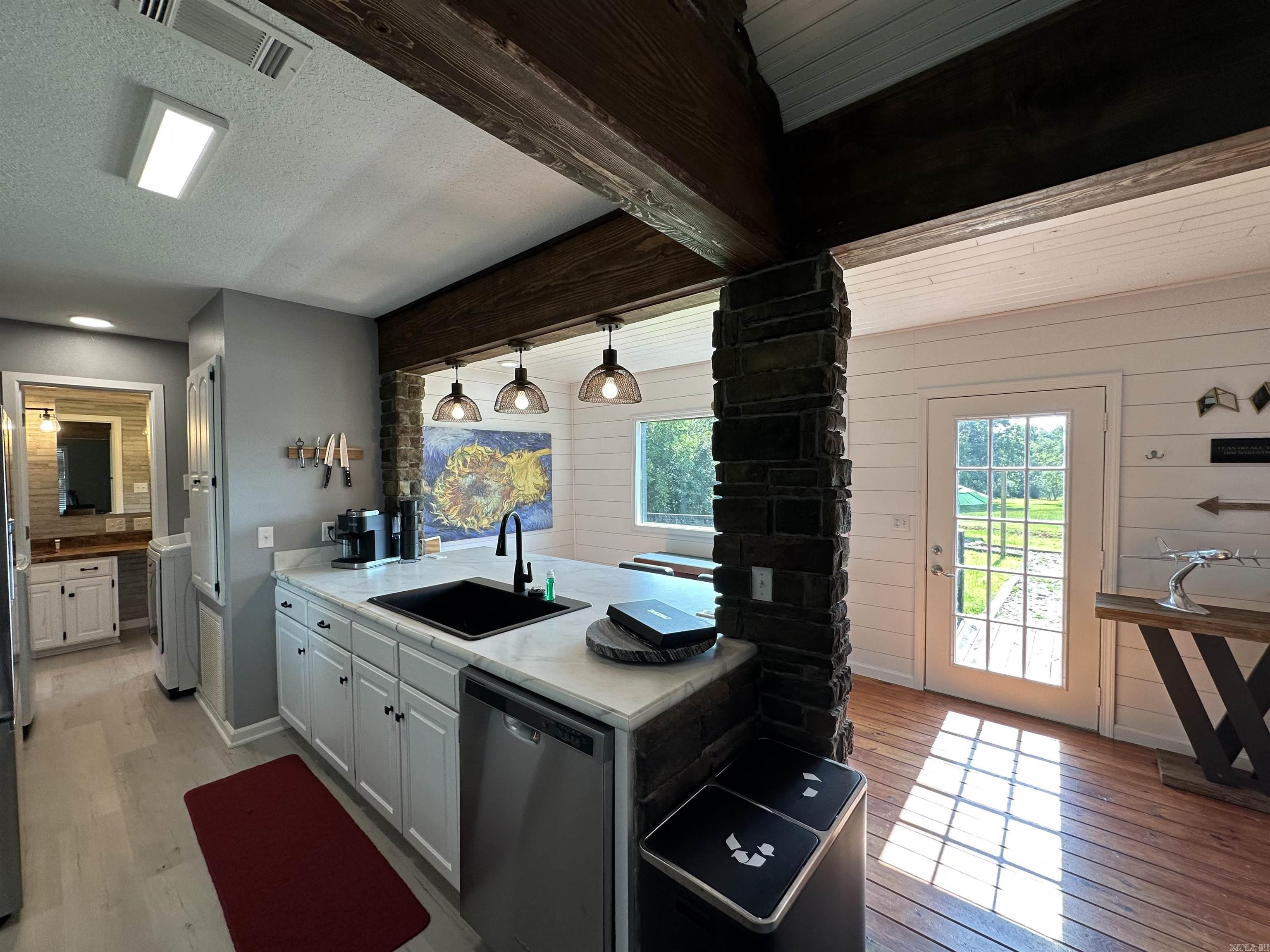 896 Vaughn Lazy Bear on the Caddo Glenwood, AR