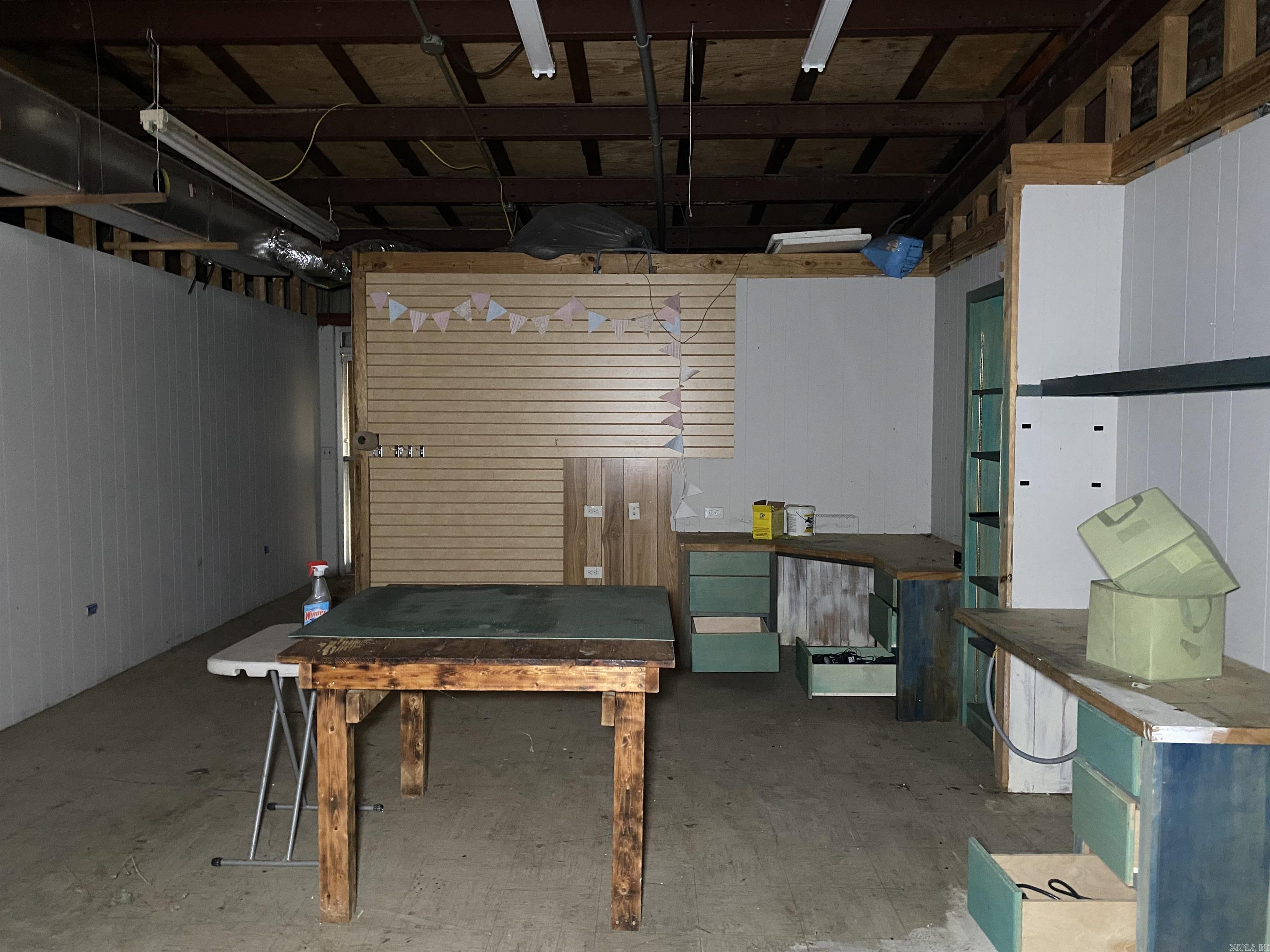 1001 W 1st Ave  Crossett, AR