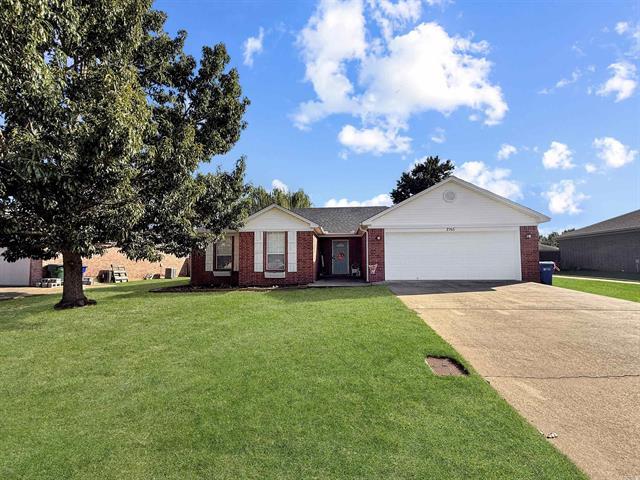 2765  Makenzie  Conway, AR