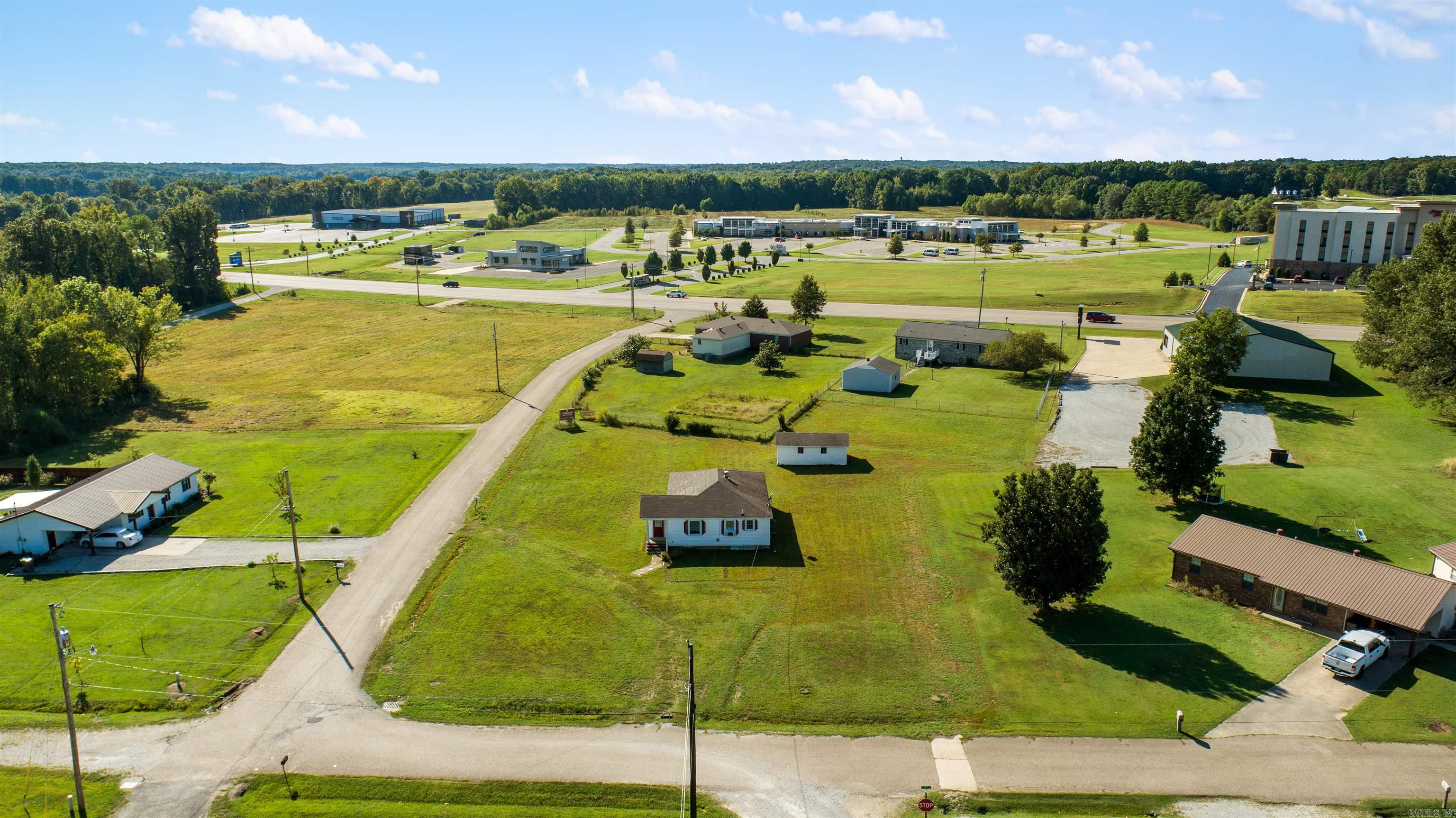 3103 Wood Haven  Paragould, AR