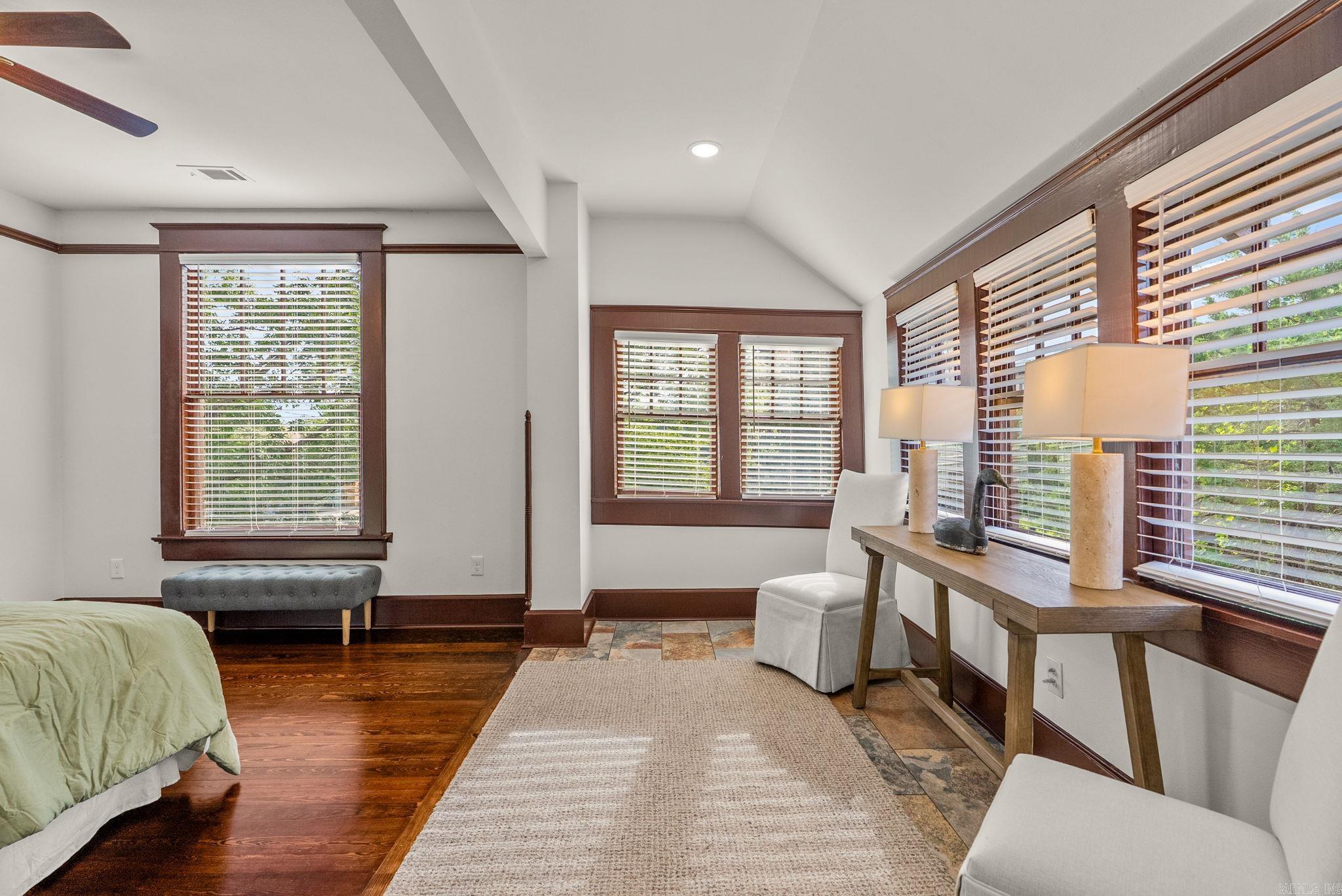 201 W Daisy L Gatson Bates Drive  Little Rock, AR