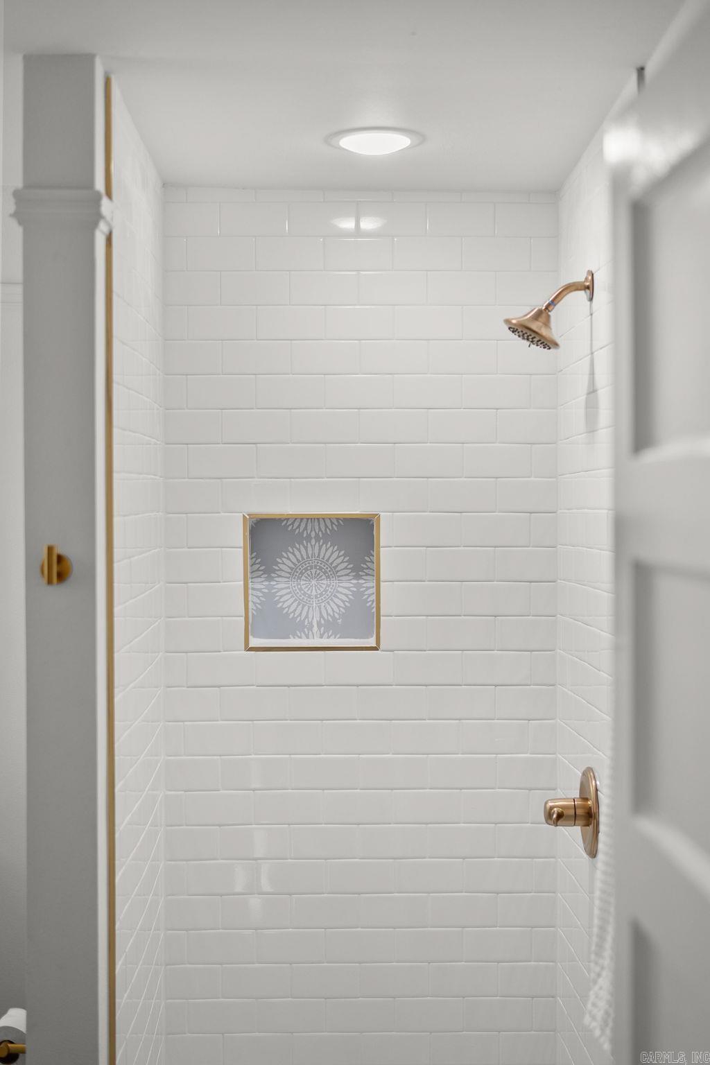 201 W Daisy L Gatson Bates Drive  Little Rock, AR