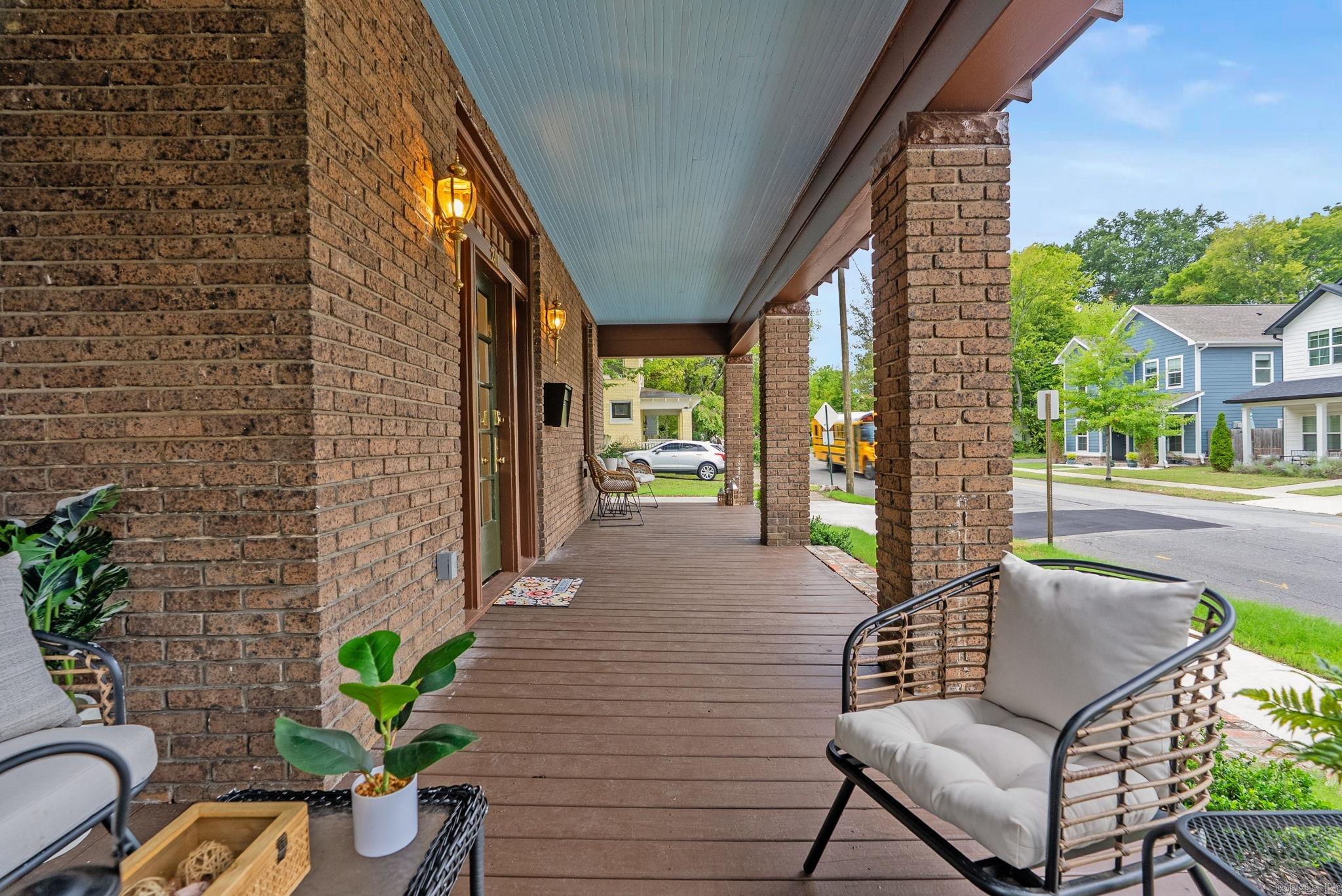 201 W Daisy L Gatson Bates Drive  Little Rock, AR