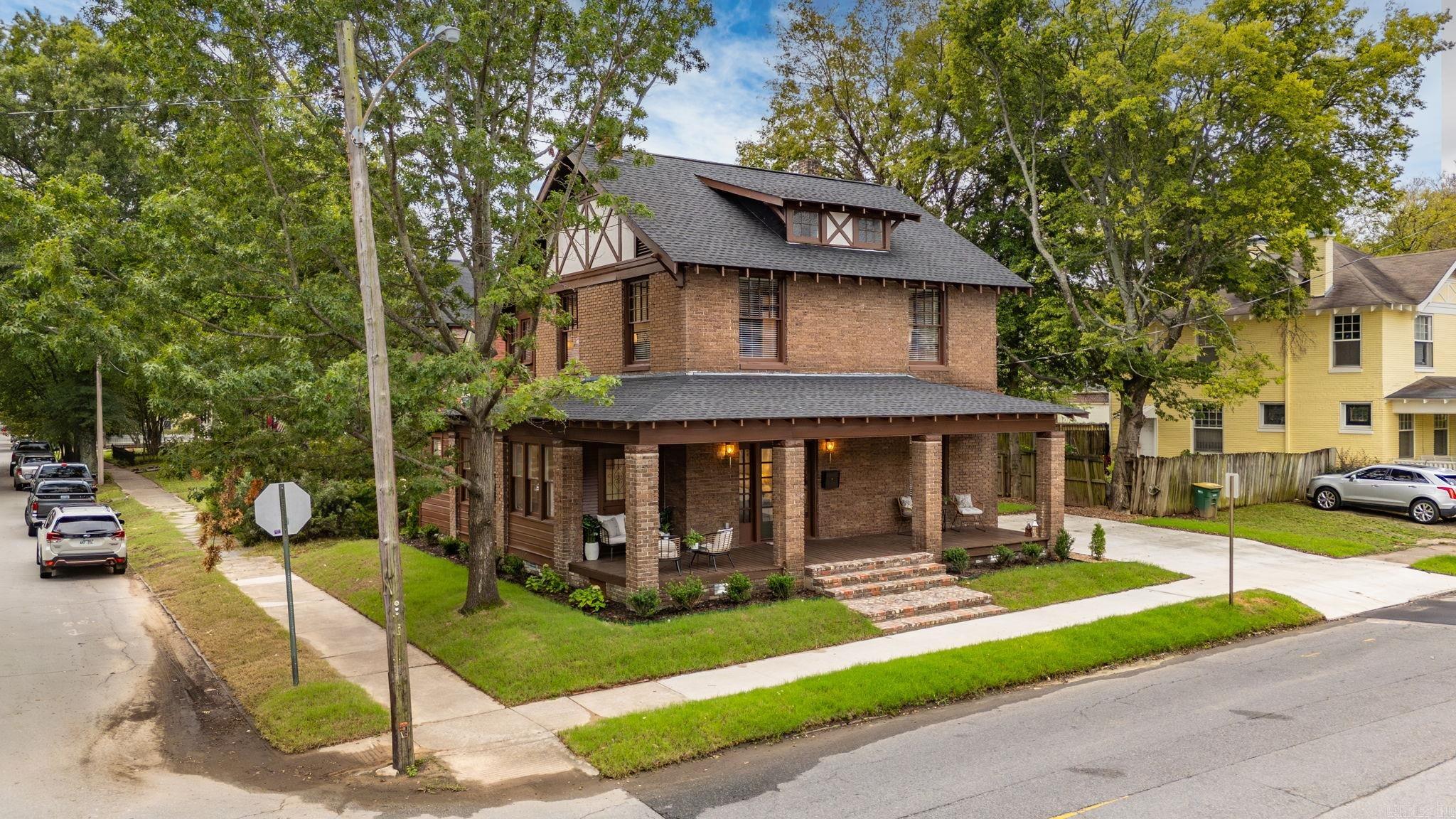 201 W Daisy L Gatson Bates Drive  Little Rock, AR