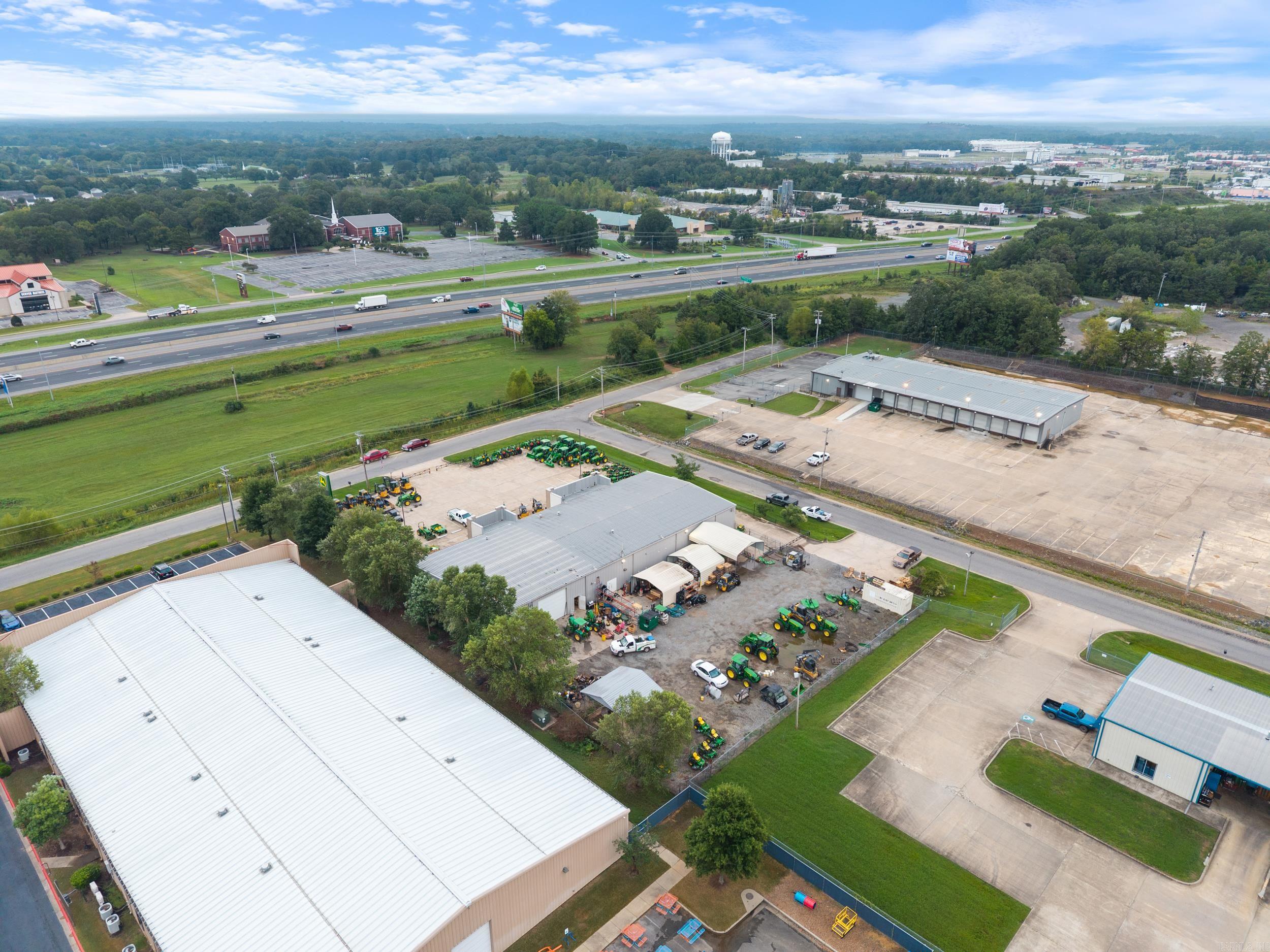 205 Tilk  Conway, AR