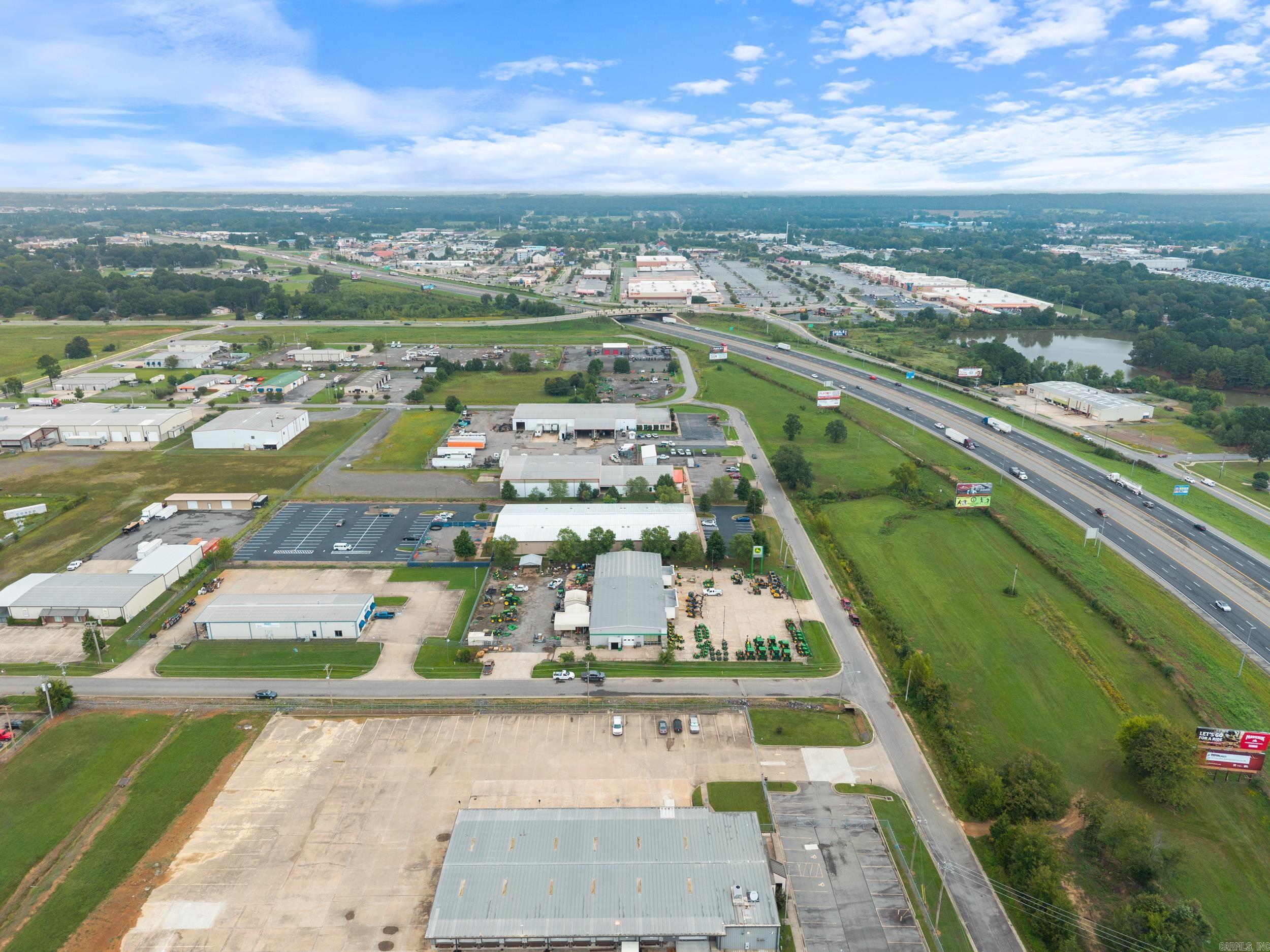 205 Tilk  Conway, AR