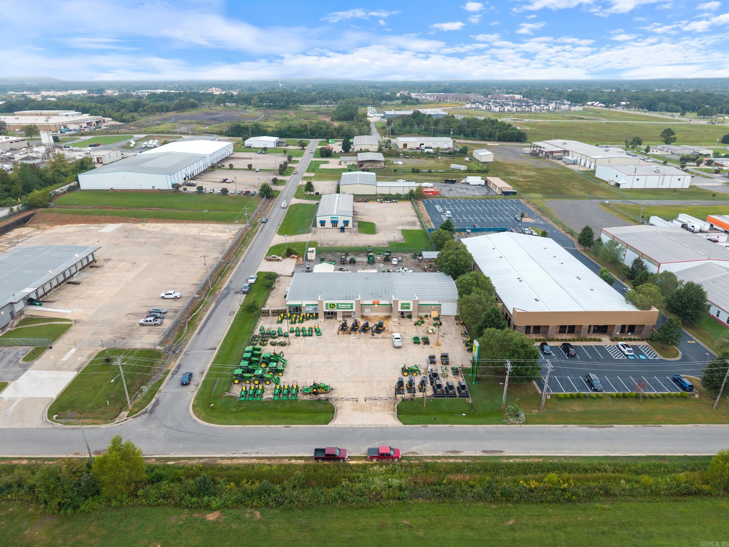 205 Tilk  Conway, AR